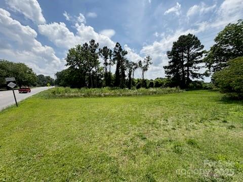 4513,4511.4505,4503 Polkville Road Property Photo 26
