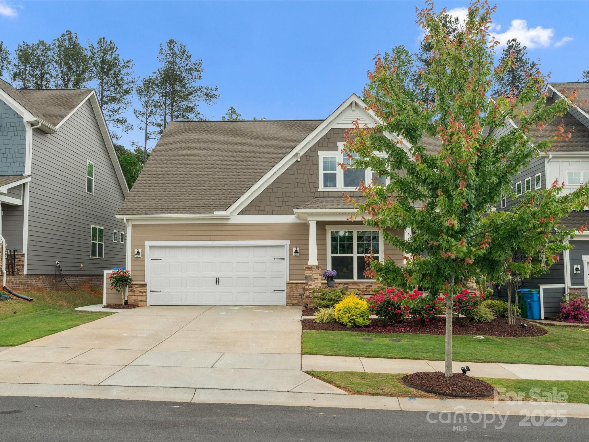 1008 Whipcord Drive Property Photo 1