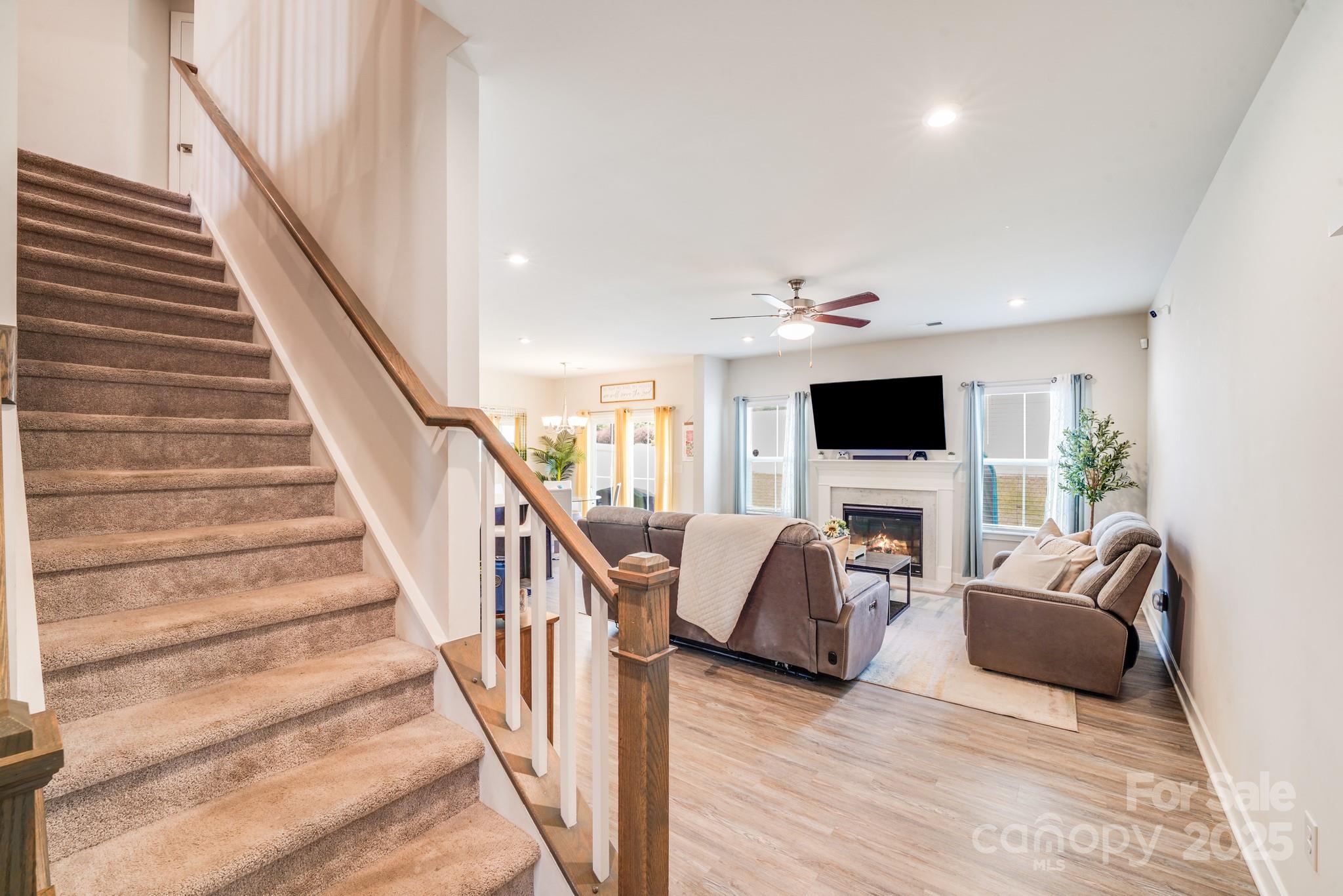 10412 Dalton Woods Court Property Photo 6