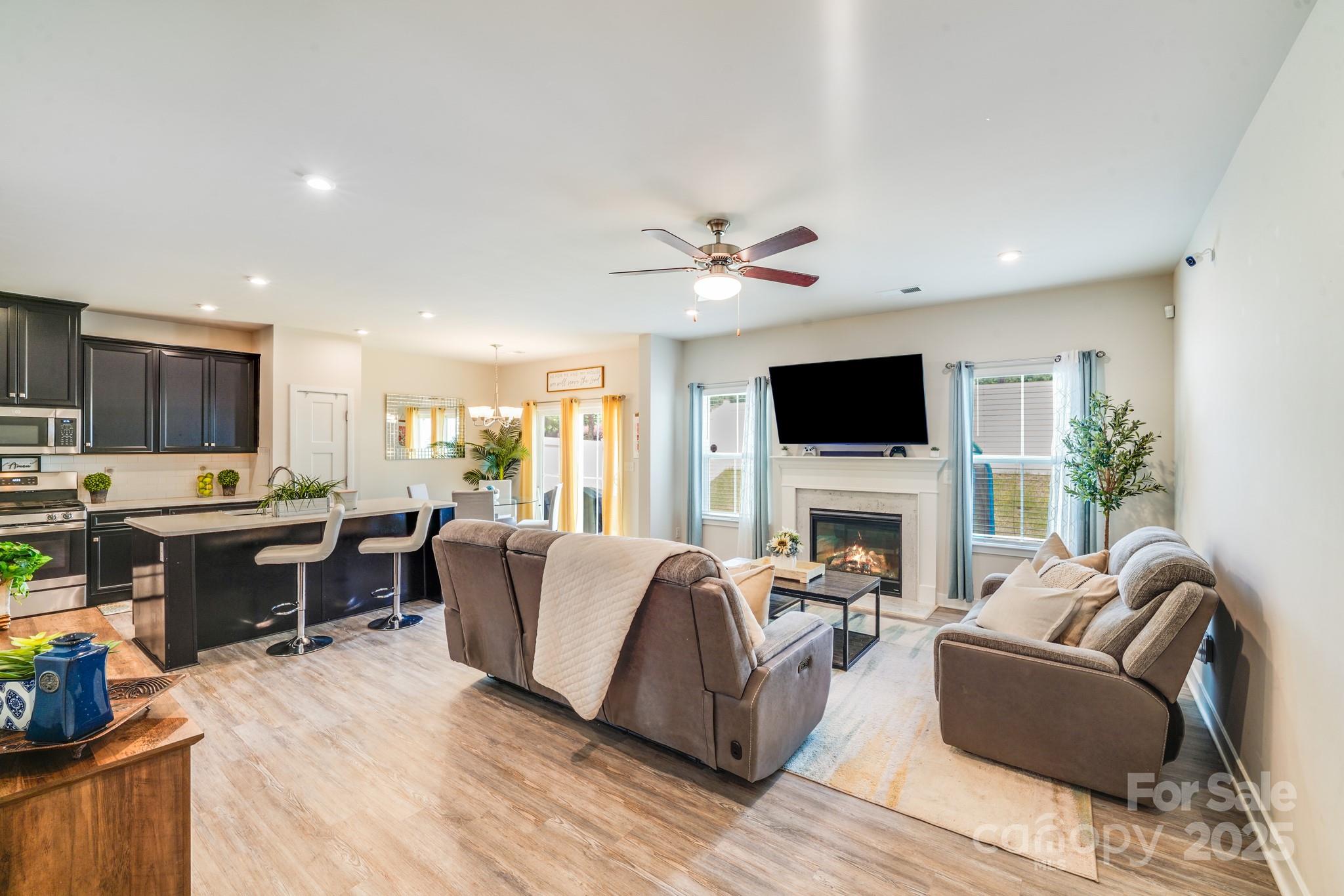 10412 Dalton Woods Court Property Photo 7