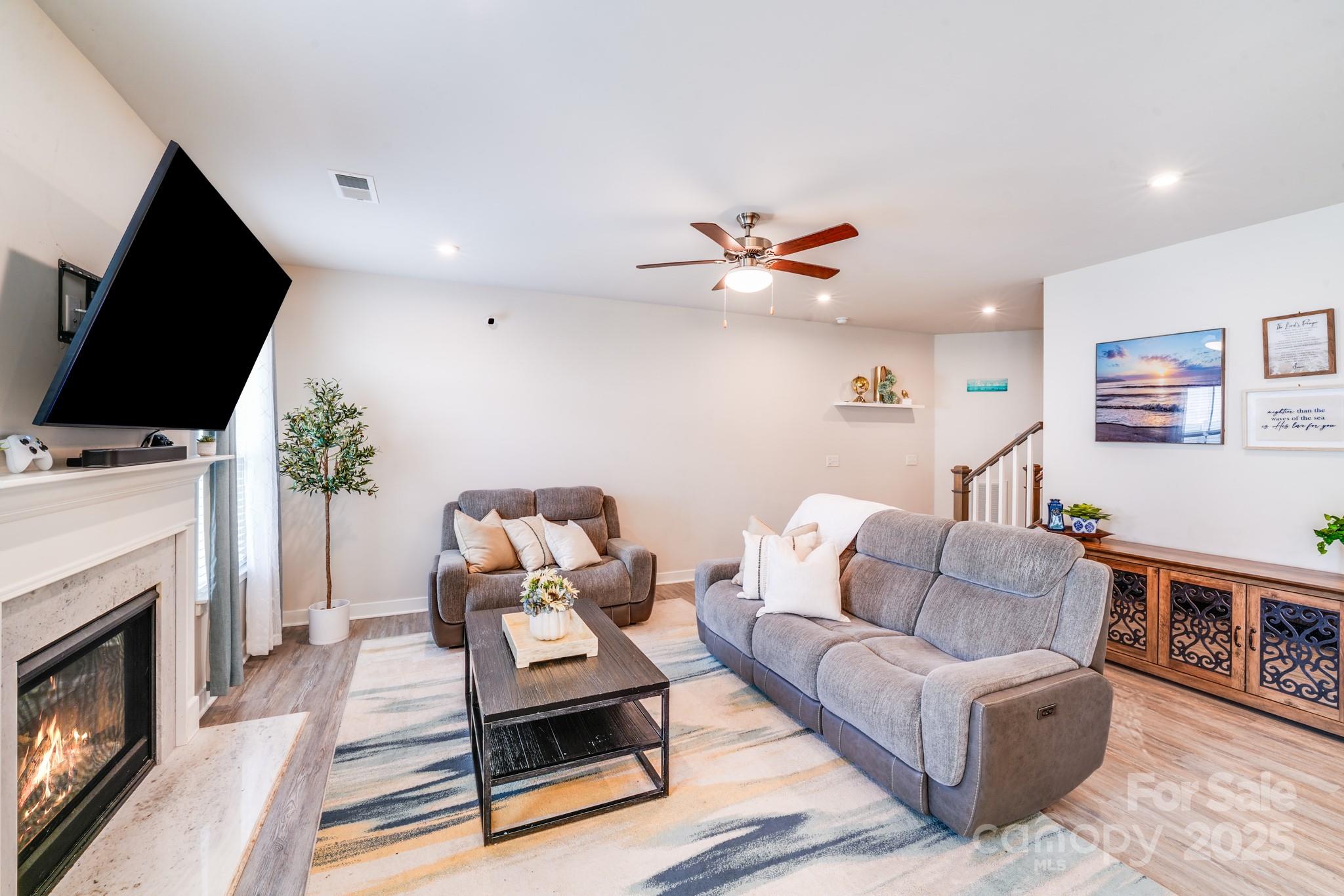 10412 Dalton Woods Court Property Photo 12