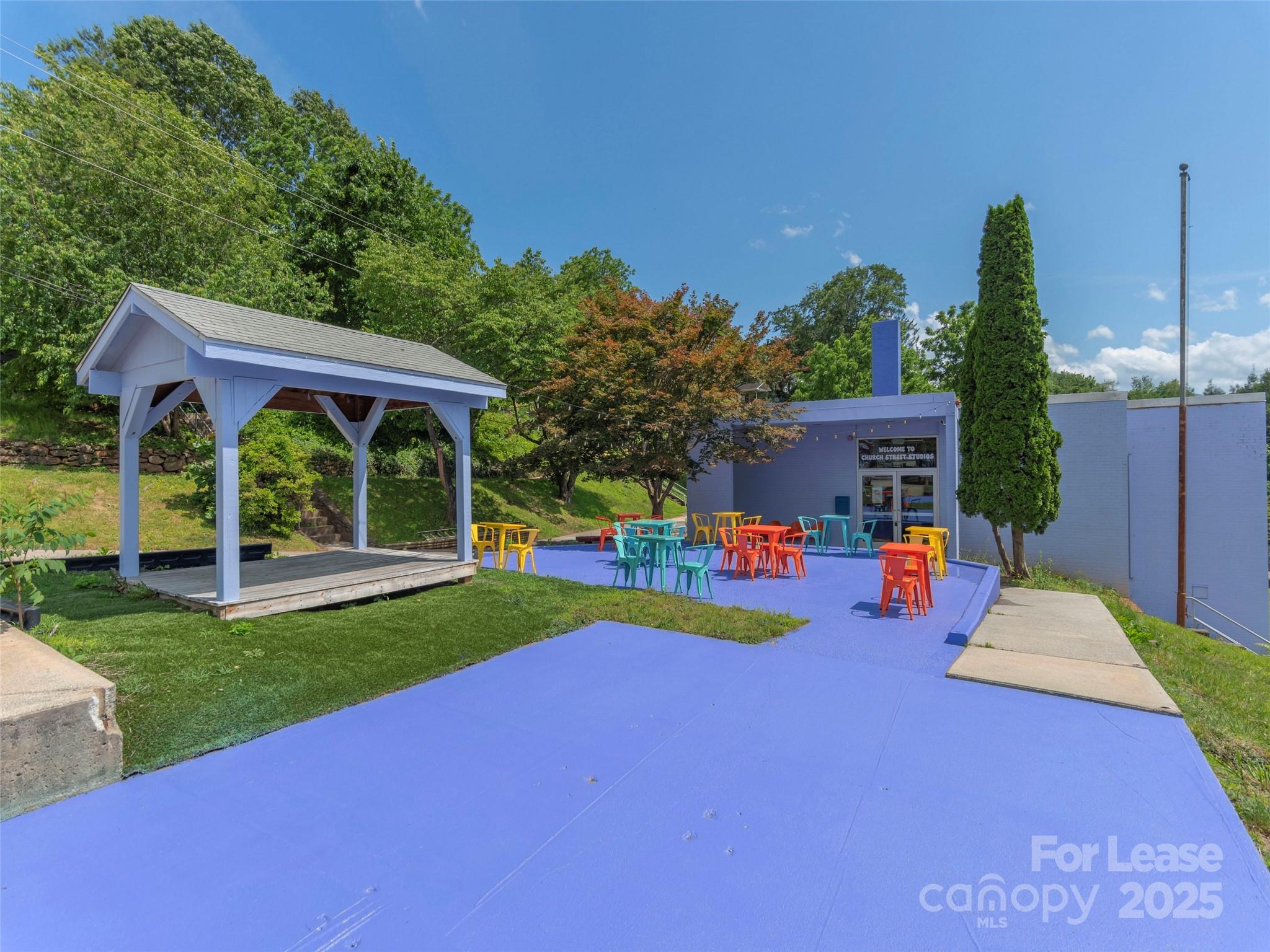 225 Church Street 106 Property Photo 2