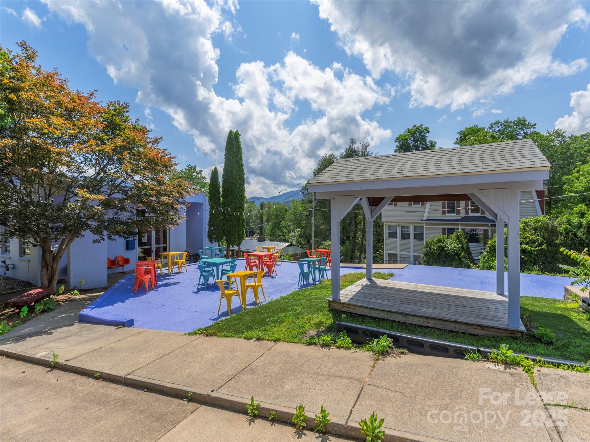 225 Church Street 106 Property Photo 3