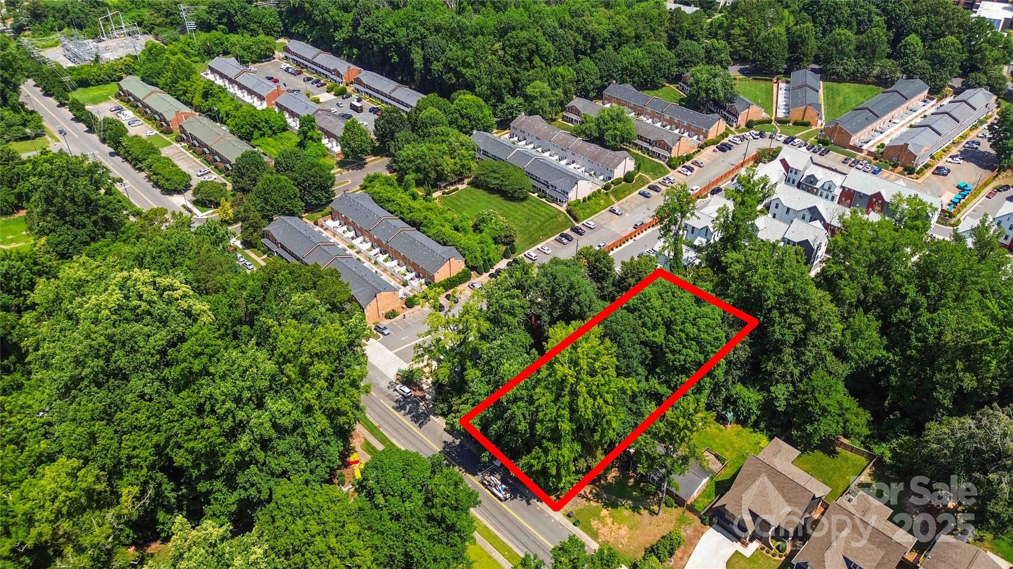 2937 Commonwealth Avenue Property Photo 3