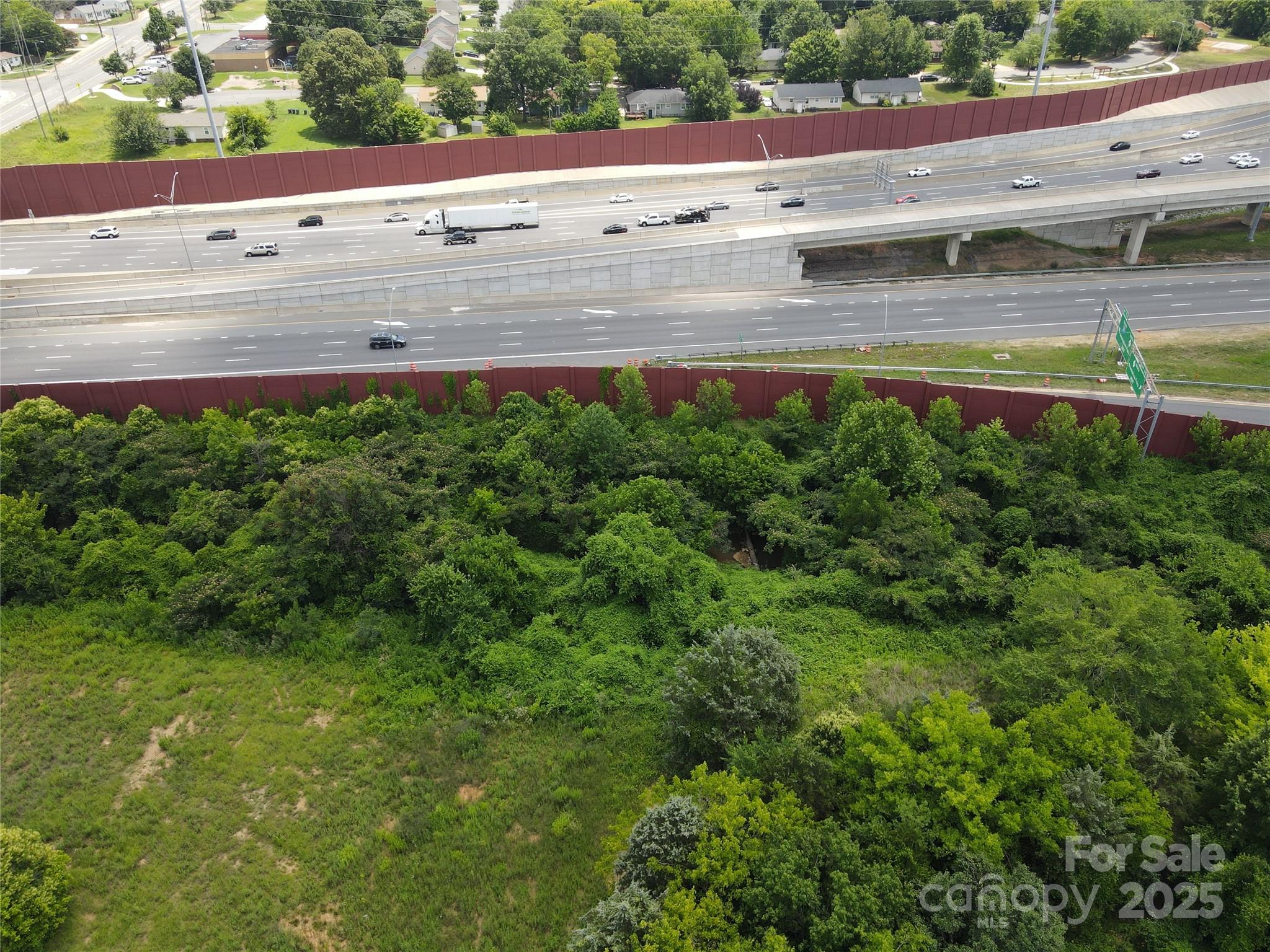 920 Andrill Terrace Property Photo 3