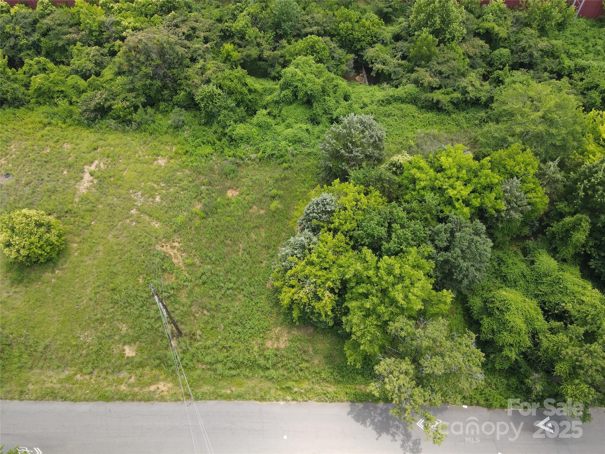 920 Andrill Terrace Property Photo 4
