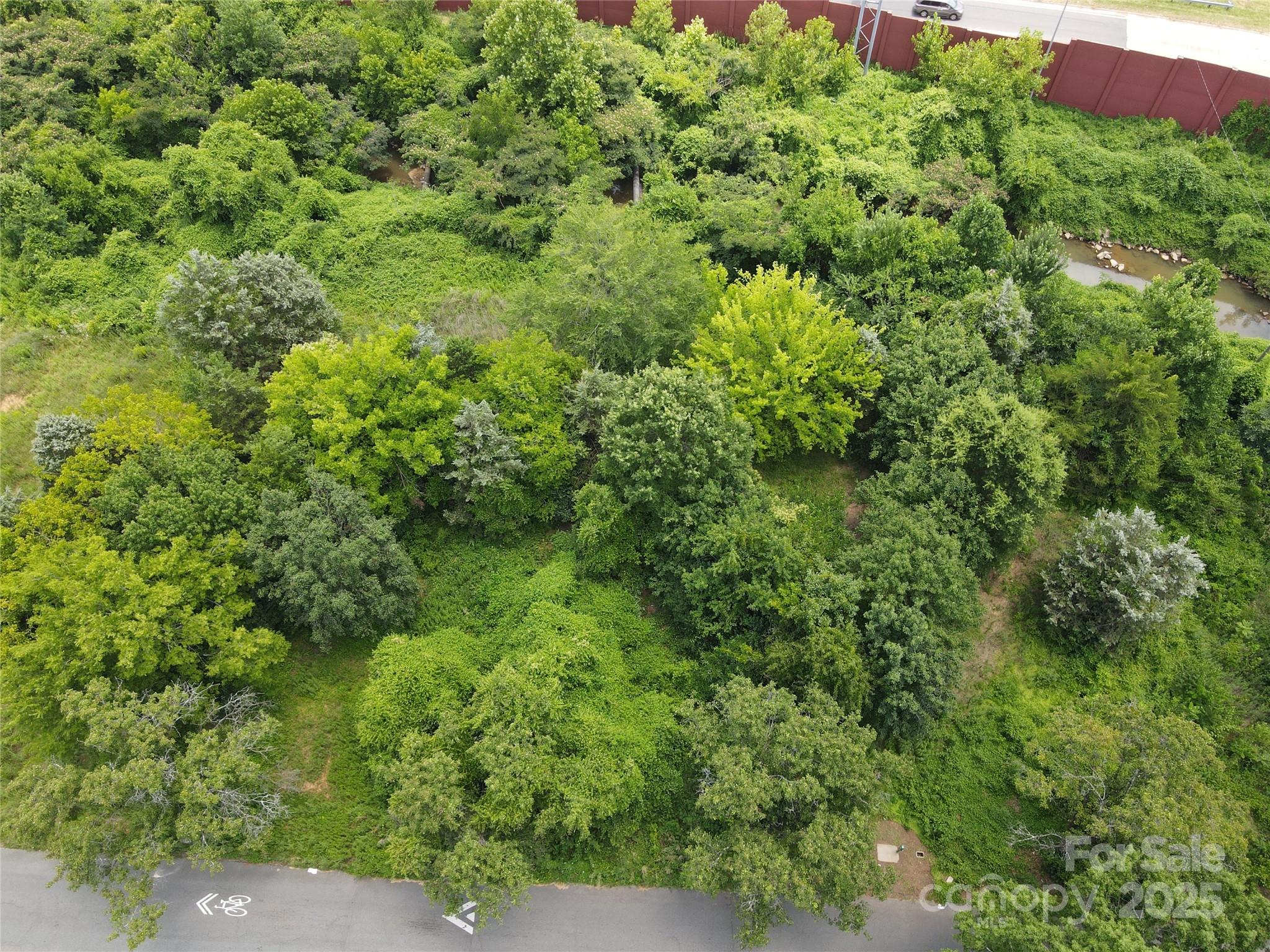 920 Andrill Terrace Property Photo 5