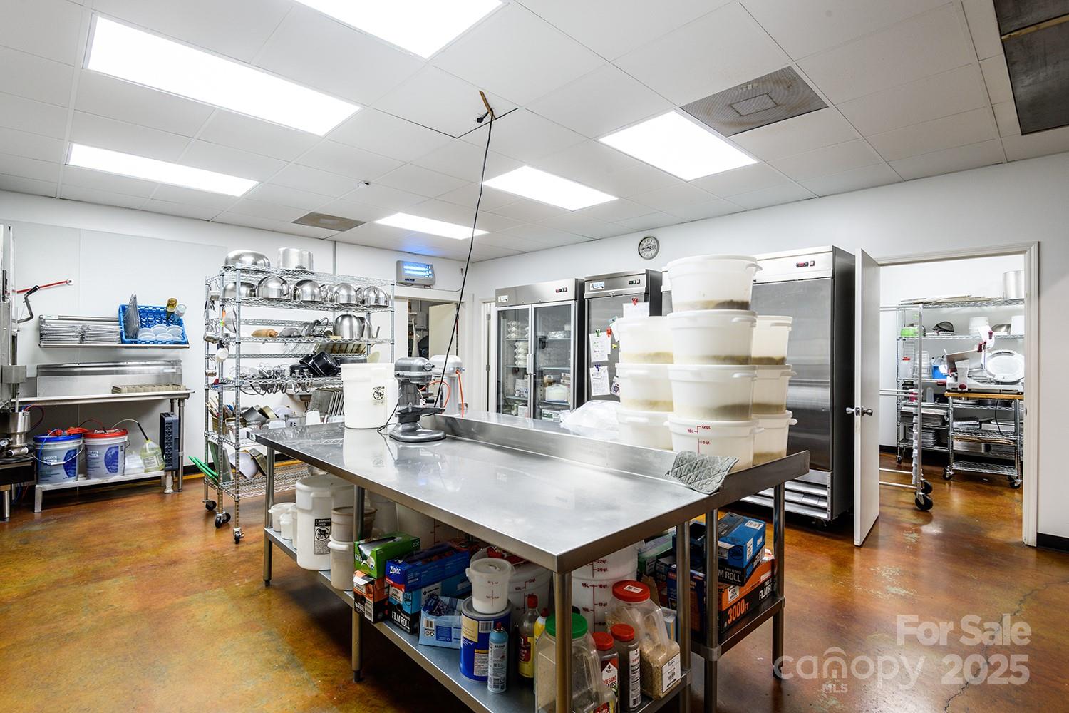 107 Light Street Property Photo 18