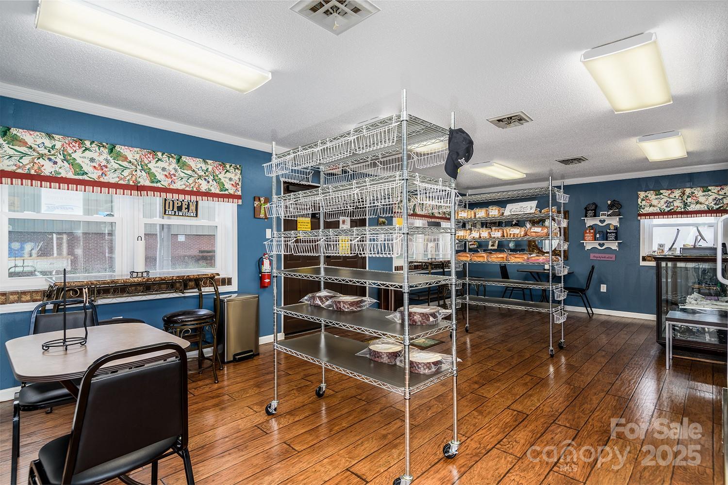 107 Light Street Property Photo 32