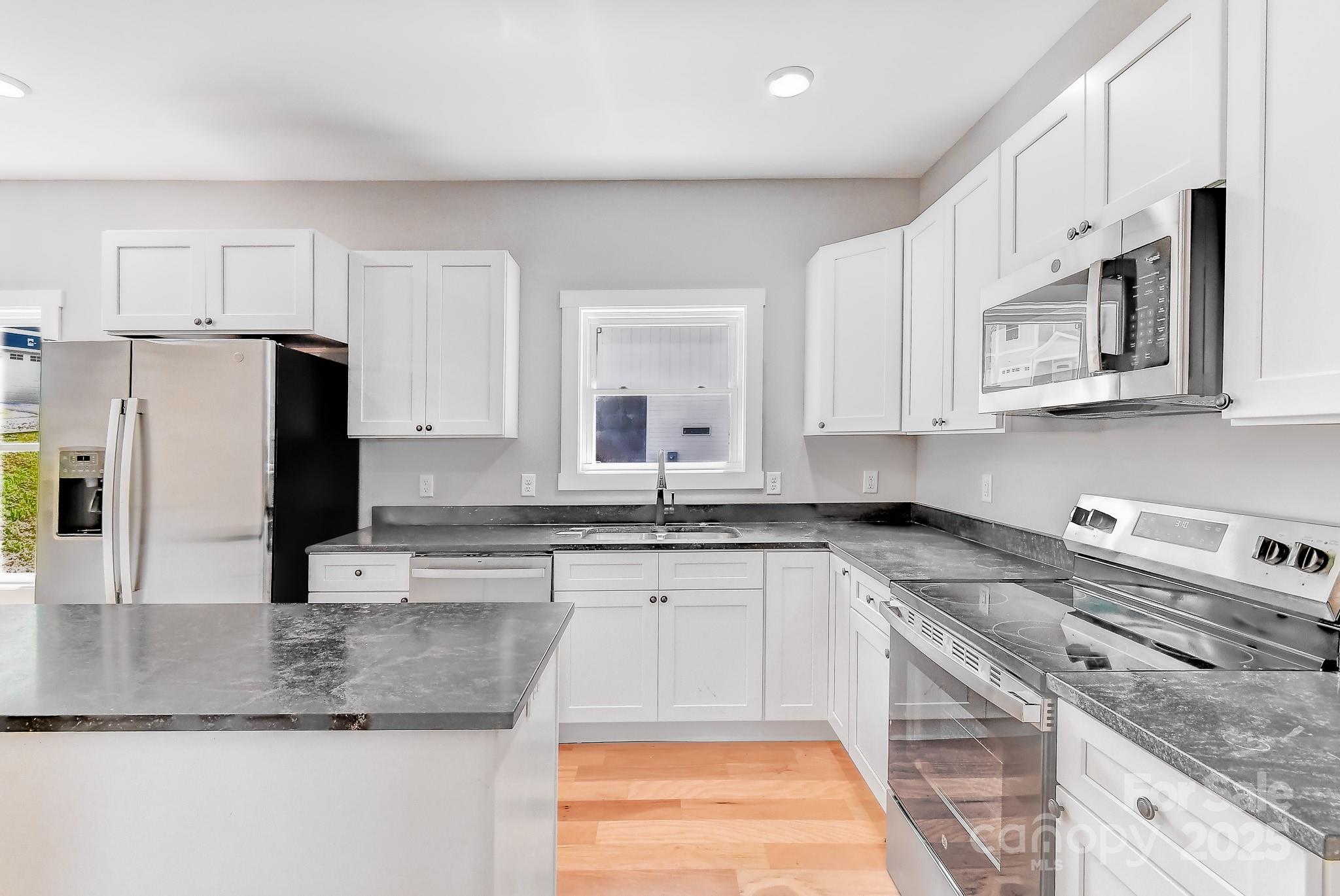 139 Northbend Drive Property Photo 10