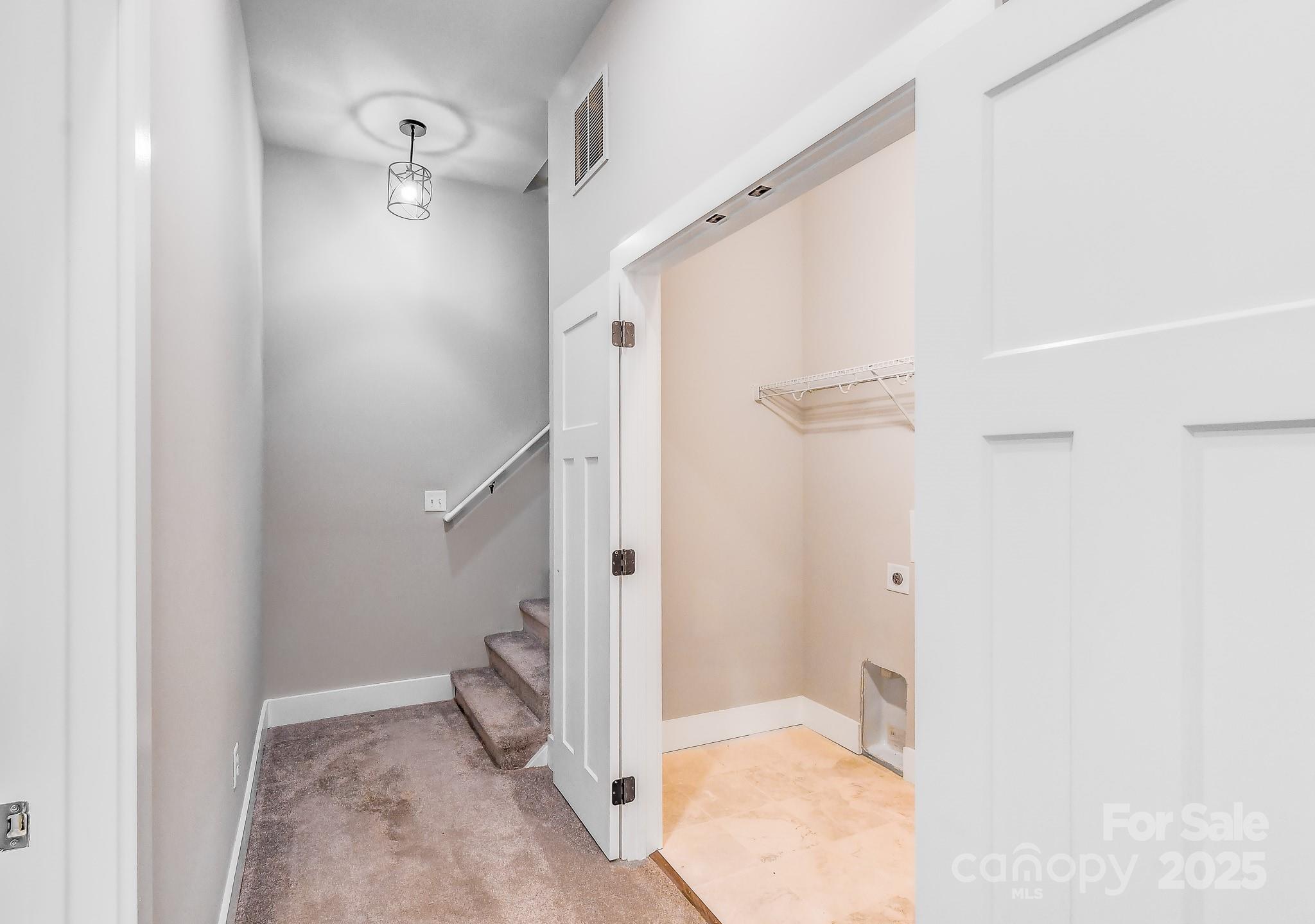 127 Northbend Drive Property Photo 15