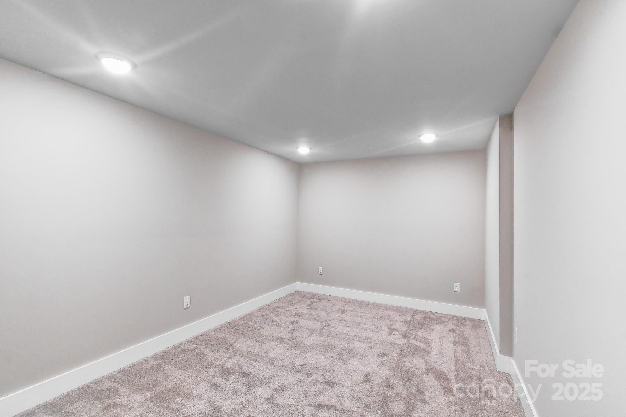 127 Northbend Drive Property Photo 22