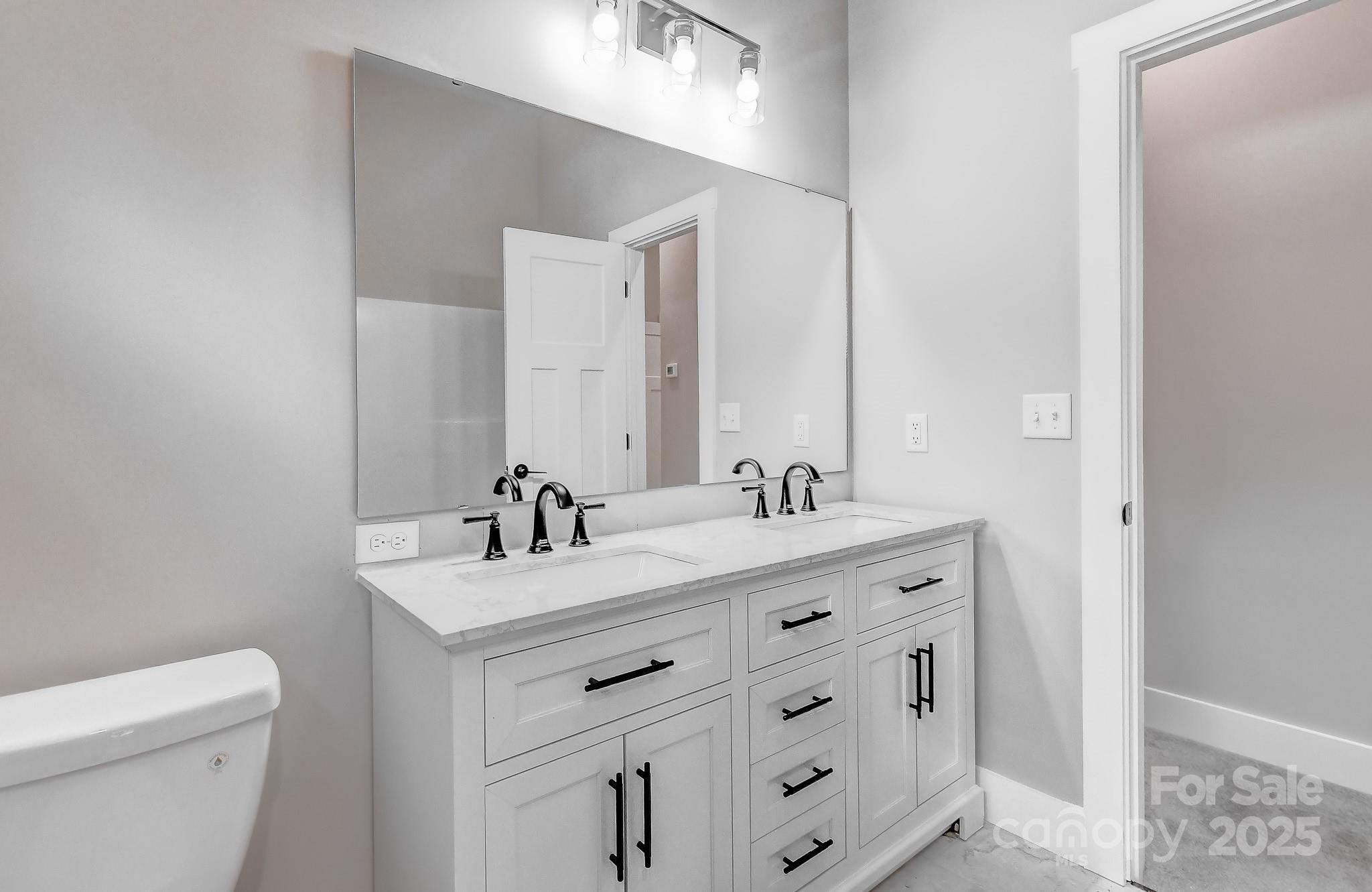 127 Northbend Drive Property Photo 25