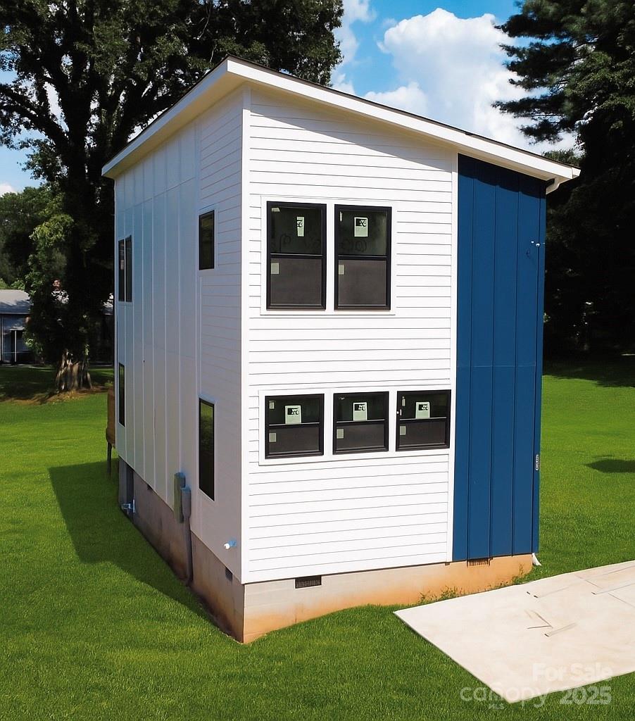 1104 Green Circle Property Photo 1