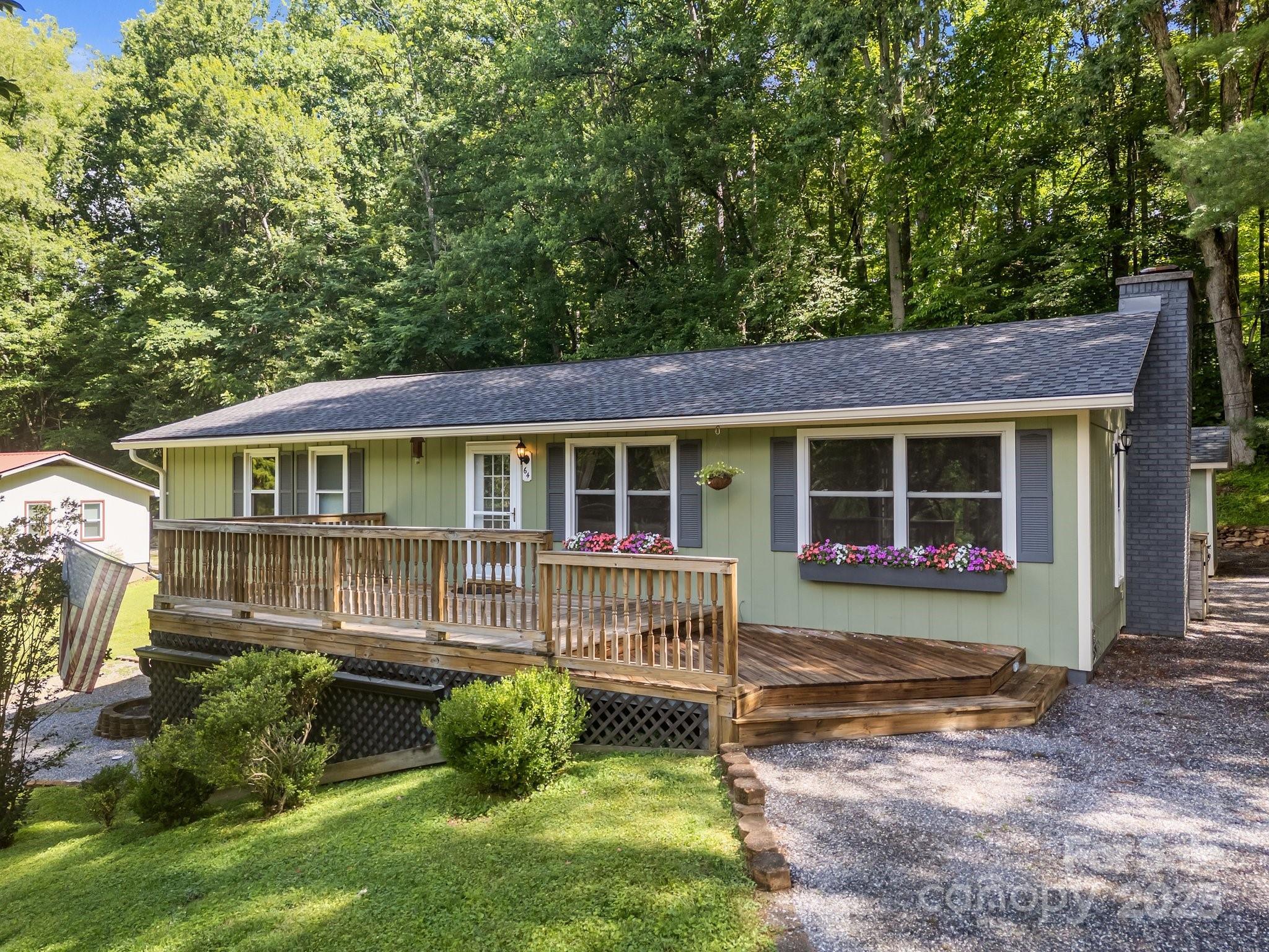 64 Christopher Lane Property Photo 1