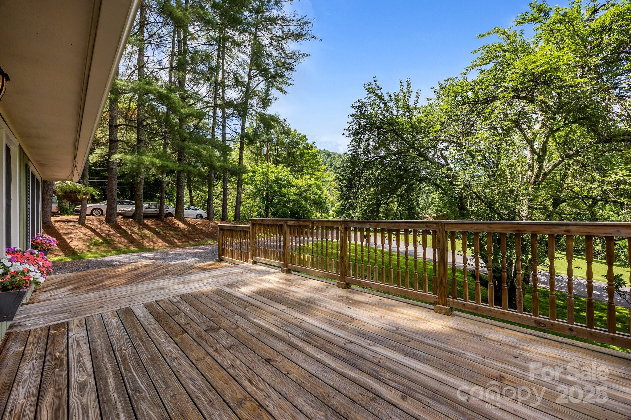 64 Christopher Lane Property Photo 3