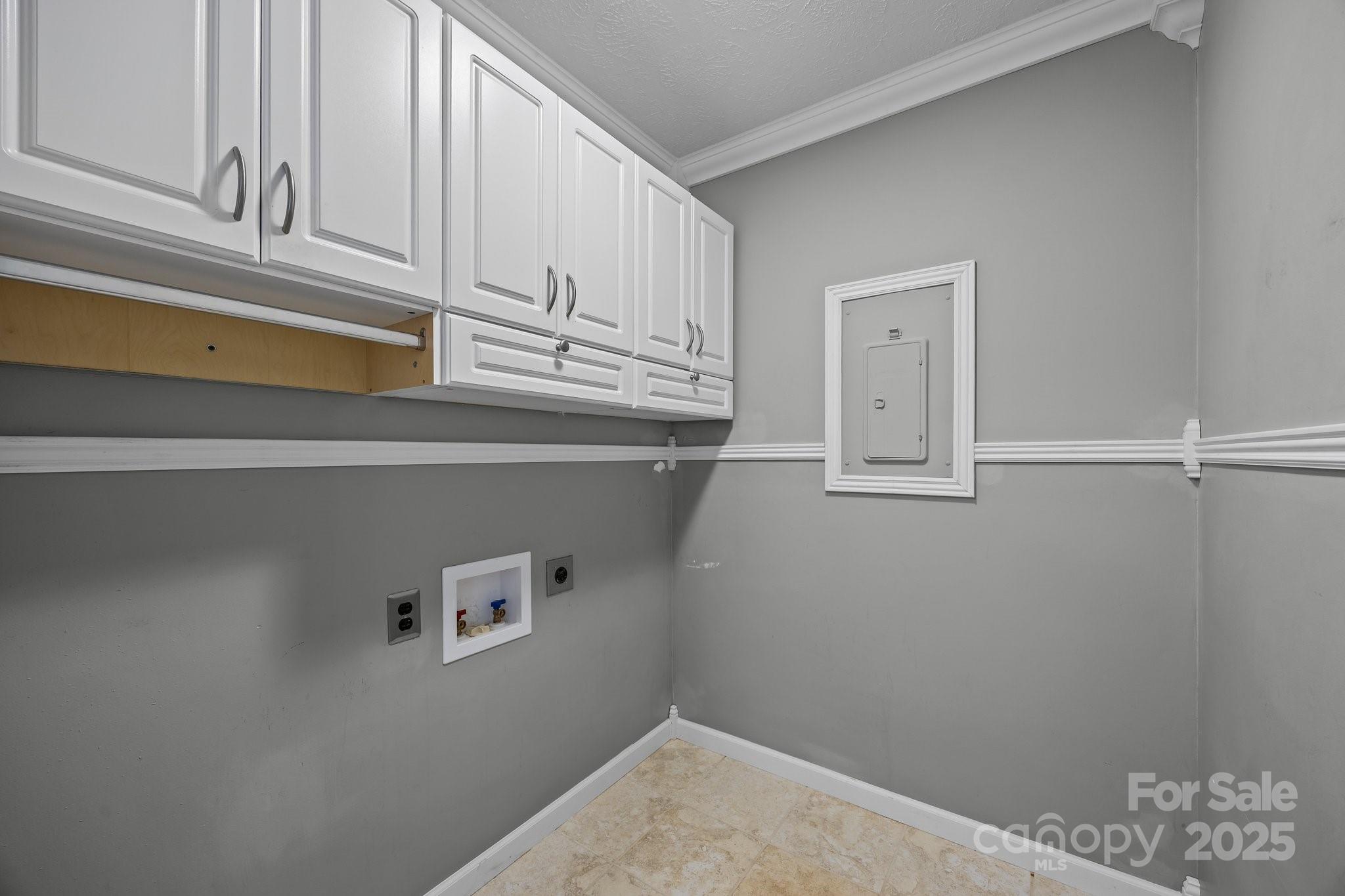 64 Christopher Lane Property Photo 24
