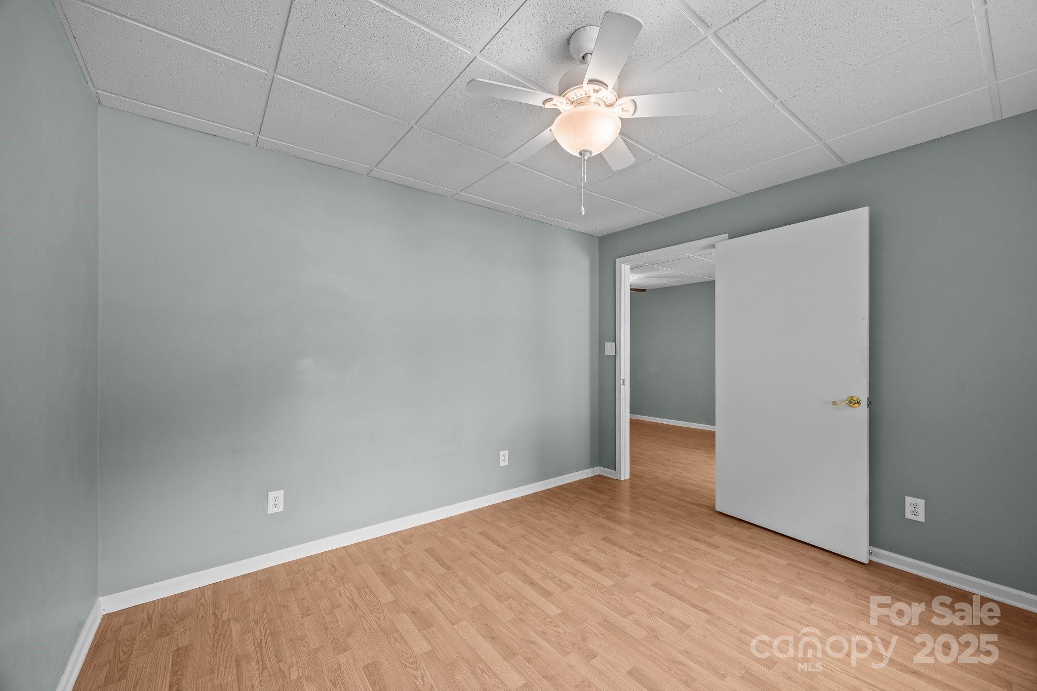 64 Christopher Lane Property Photo 28
