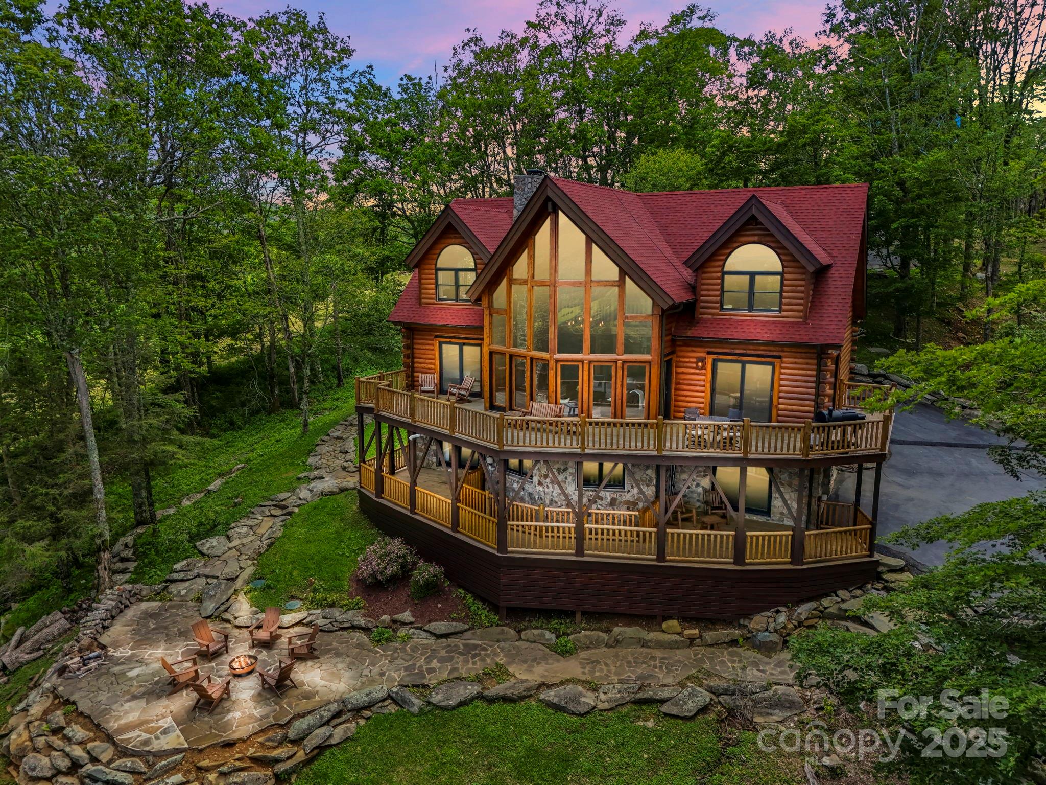 324 Sugar View Trail Property Photo 1