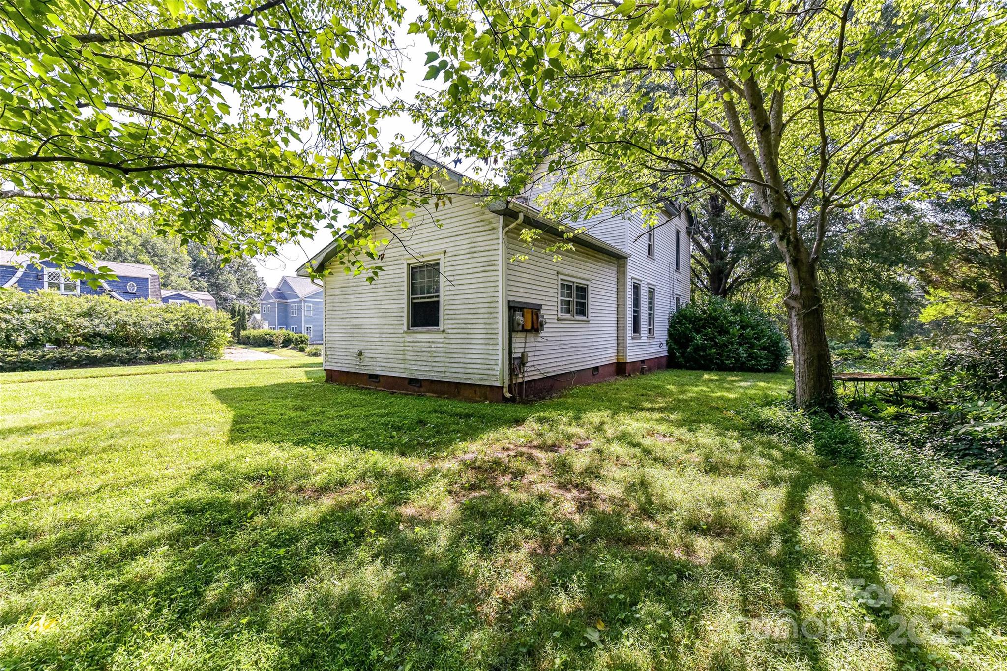 504 Potts Street Property Photo 2