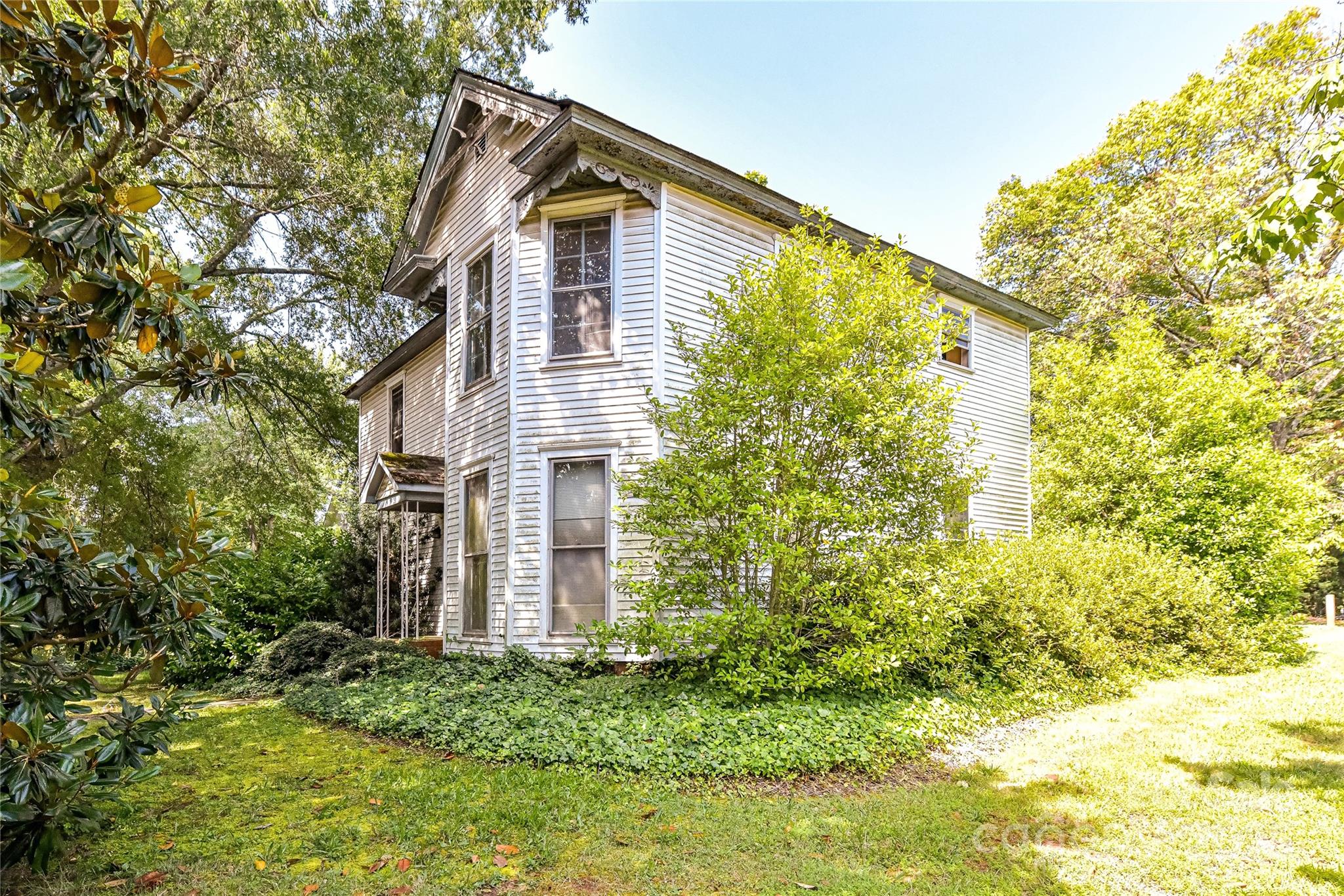 504 Potts Street Property Photo 5