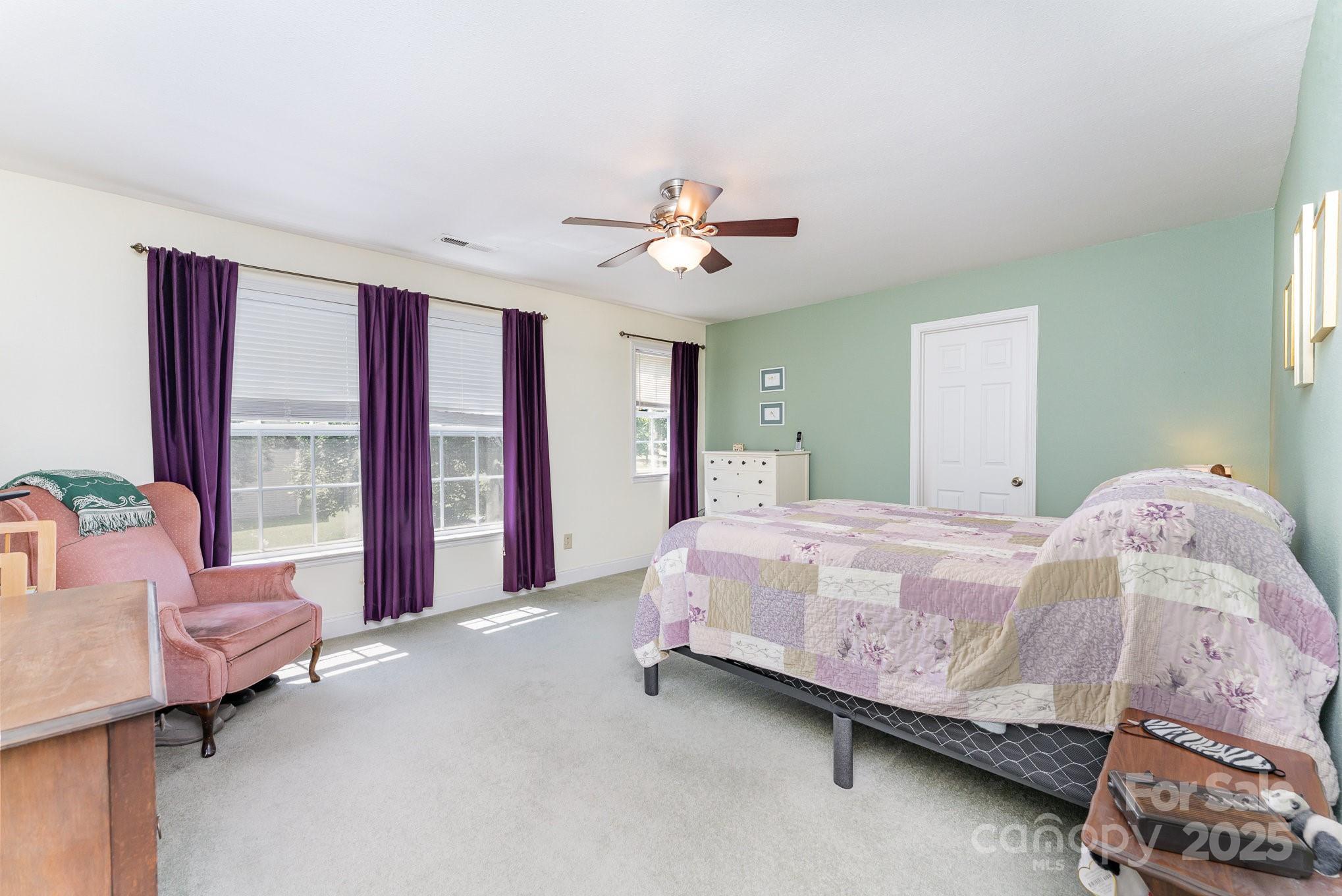 4462 Kellybrook Drive Property Photo 16