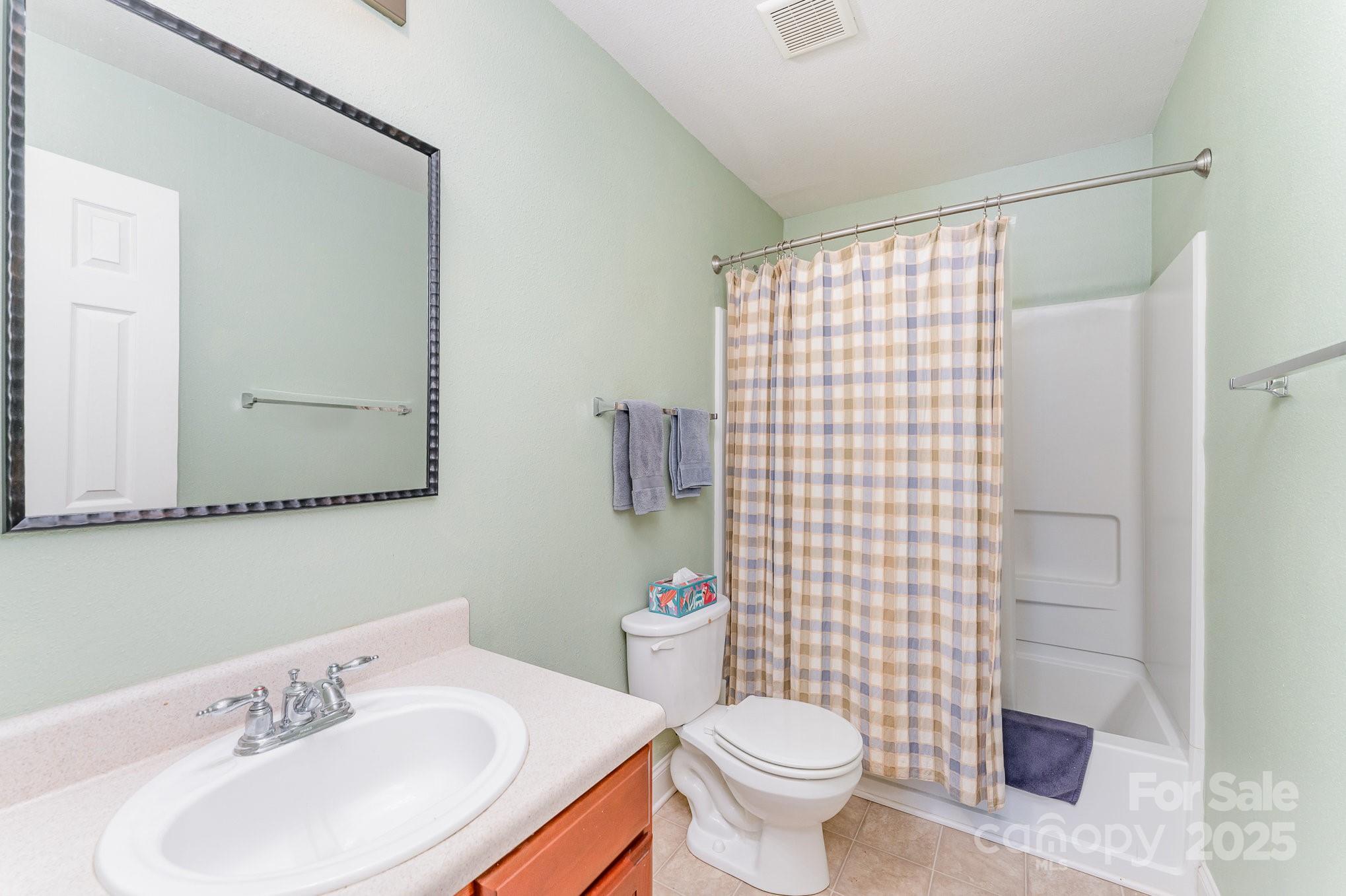 4462 Kellybrook Drive Property Photo 21