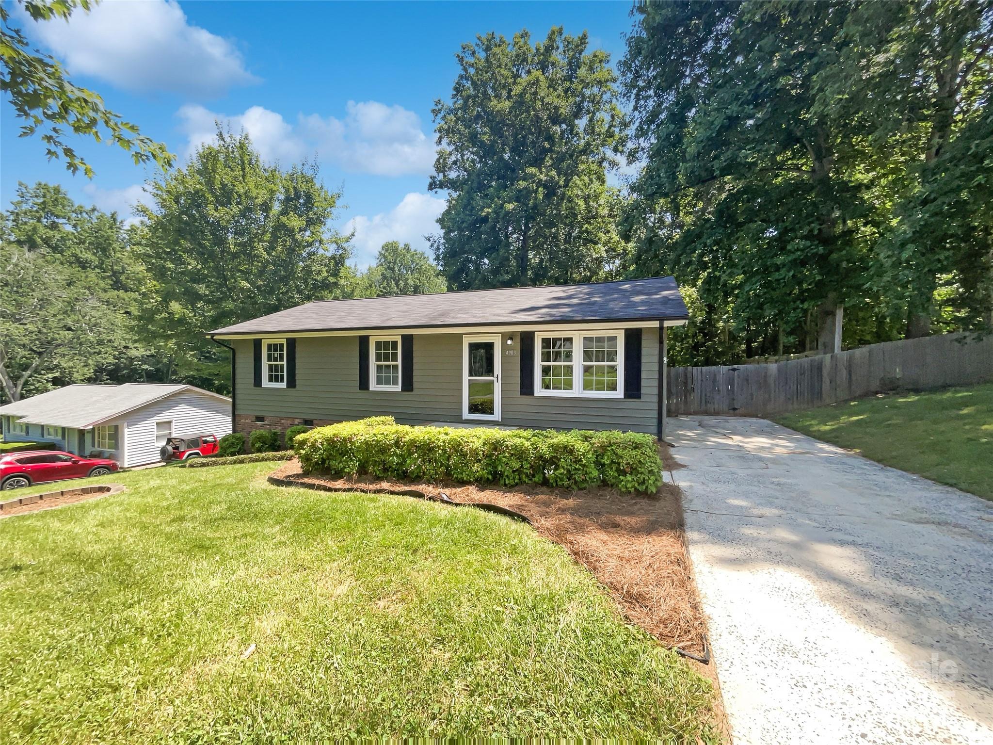 4903 Jamee Drive Property Photo 1