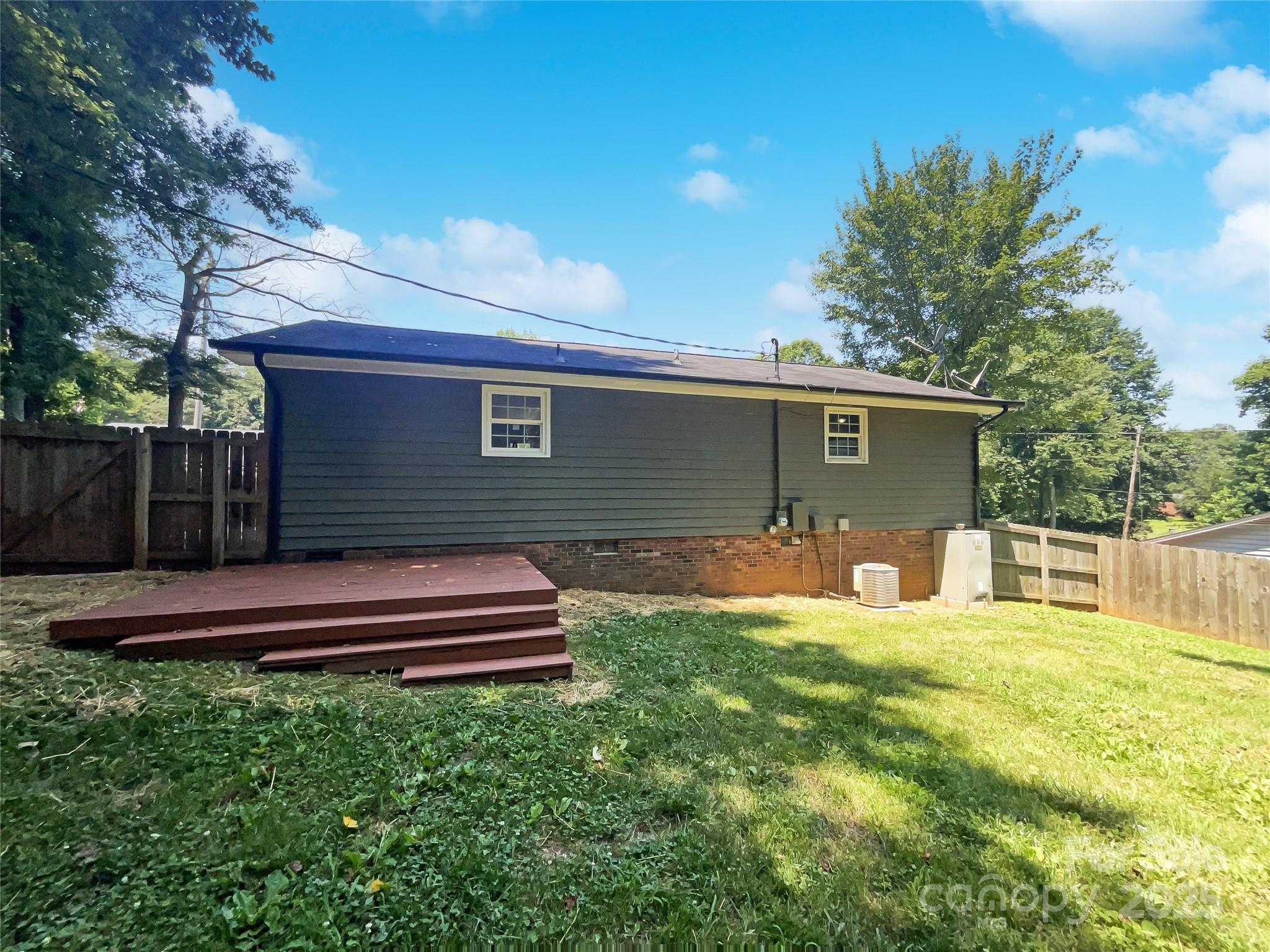 4903 Jamee Drive Property Photo 8