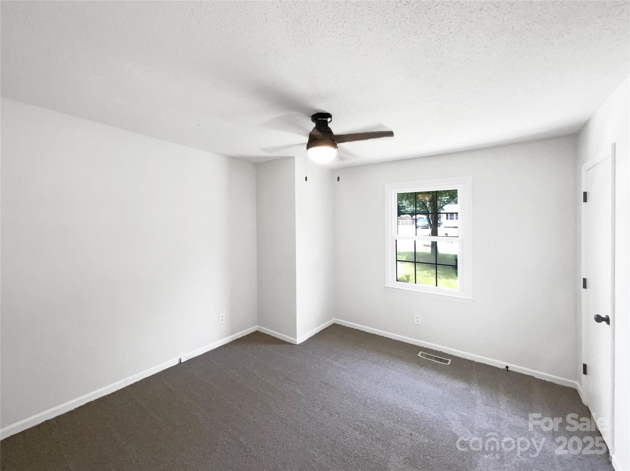 4903 Jamee Drive Property Photo 14