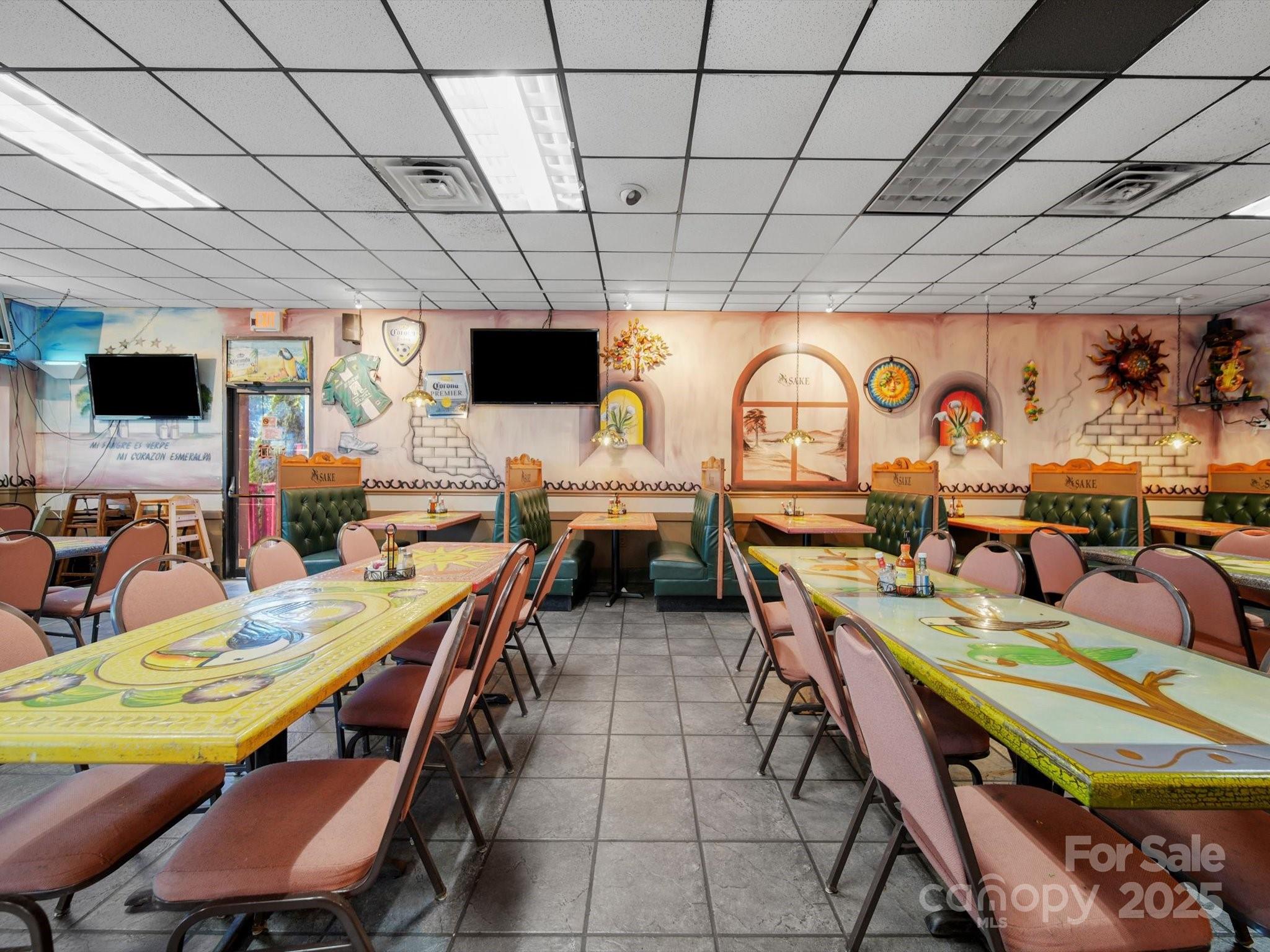 450 E Caswell Street Property Photo 2