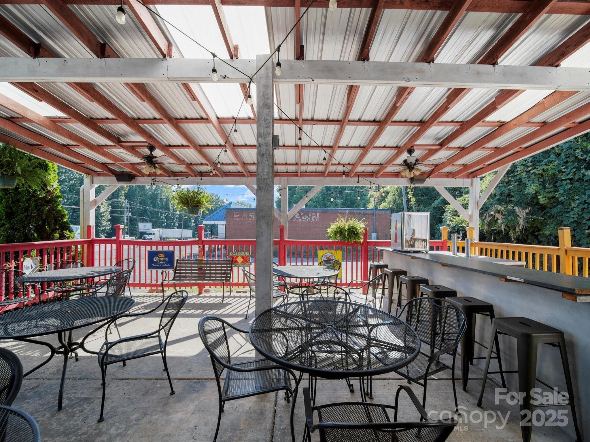 450 E Caswell Street Property Photo 14