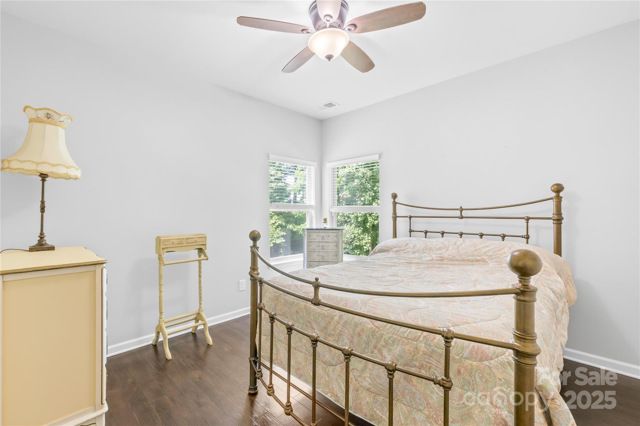 120 Carolinian Drive Property Photo 15