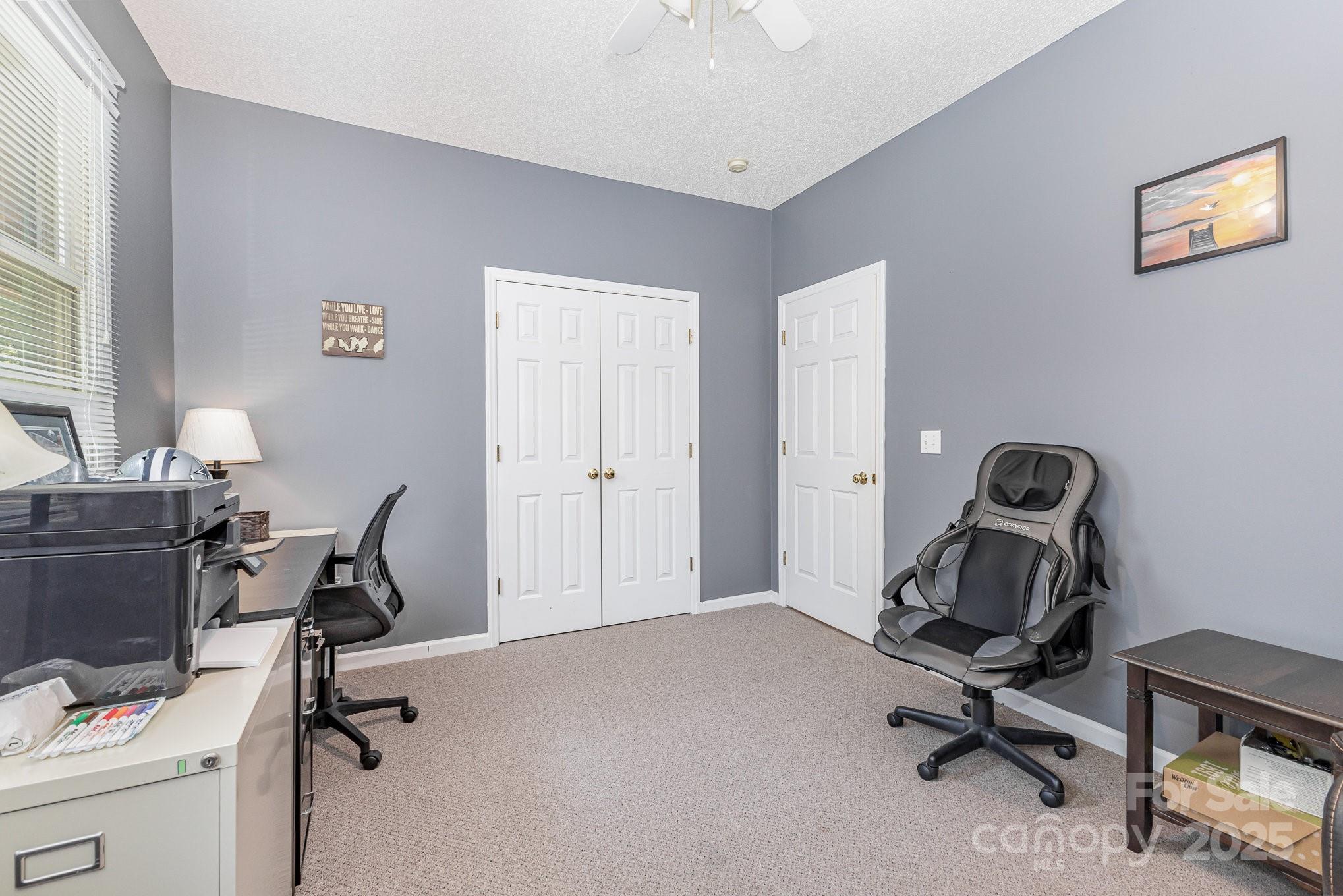 5292 Tice Road Property Photo 21