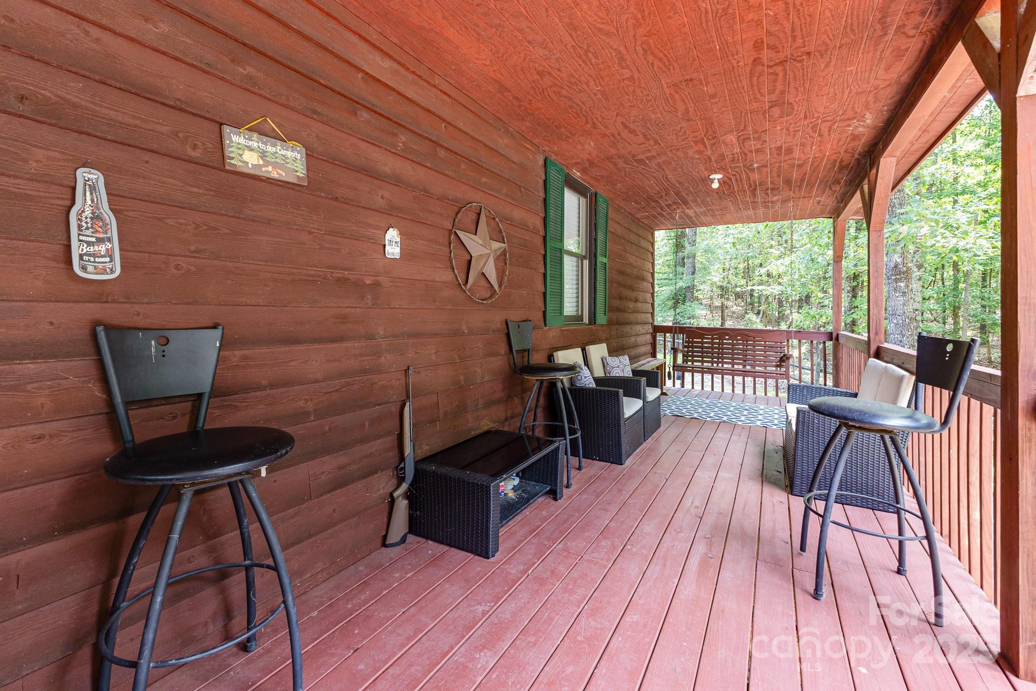 5292 Tice Road Property Photo 28