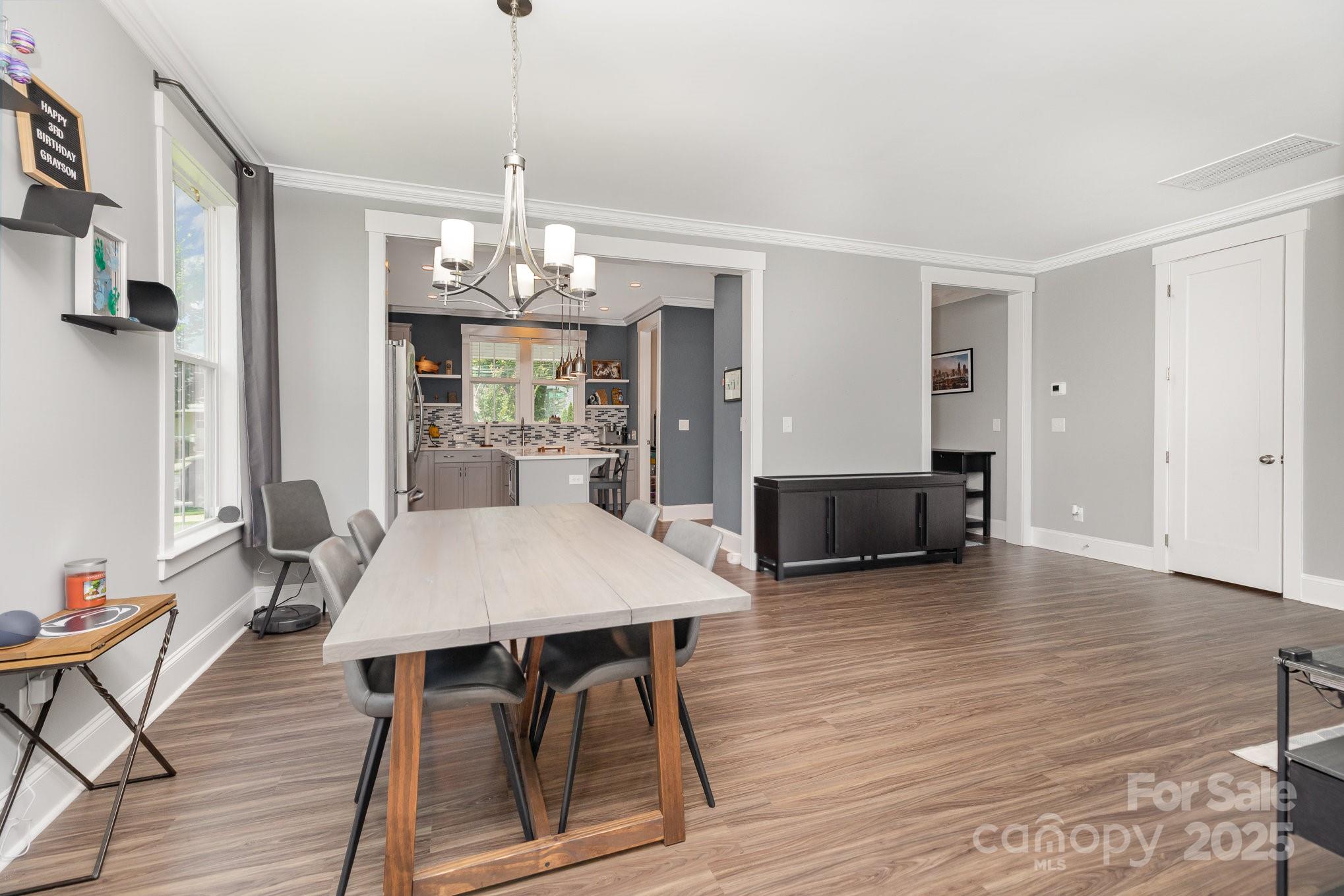1541 Riverwalk Parkway Property Photo 13