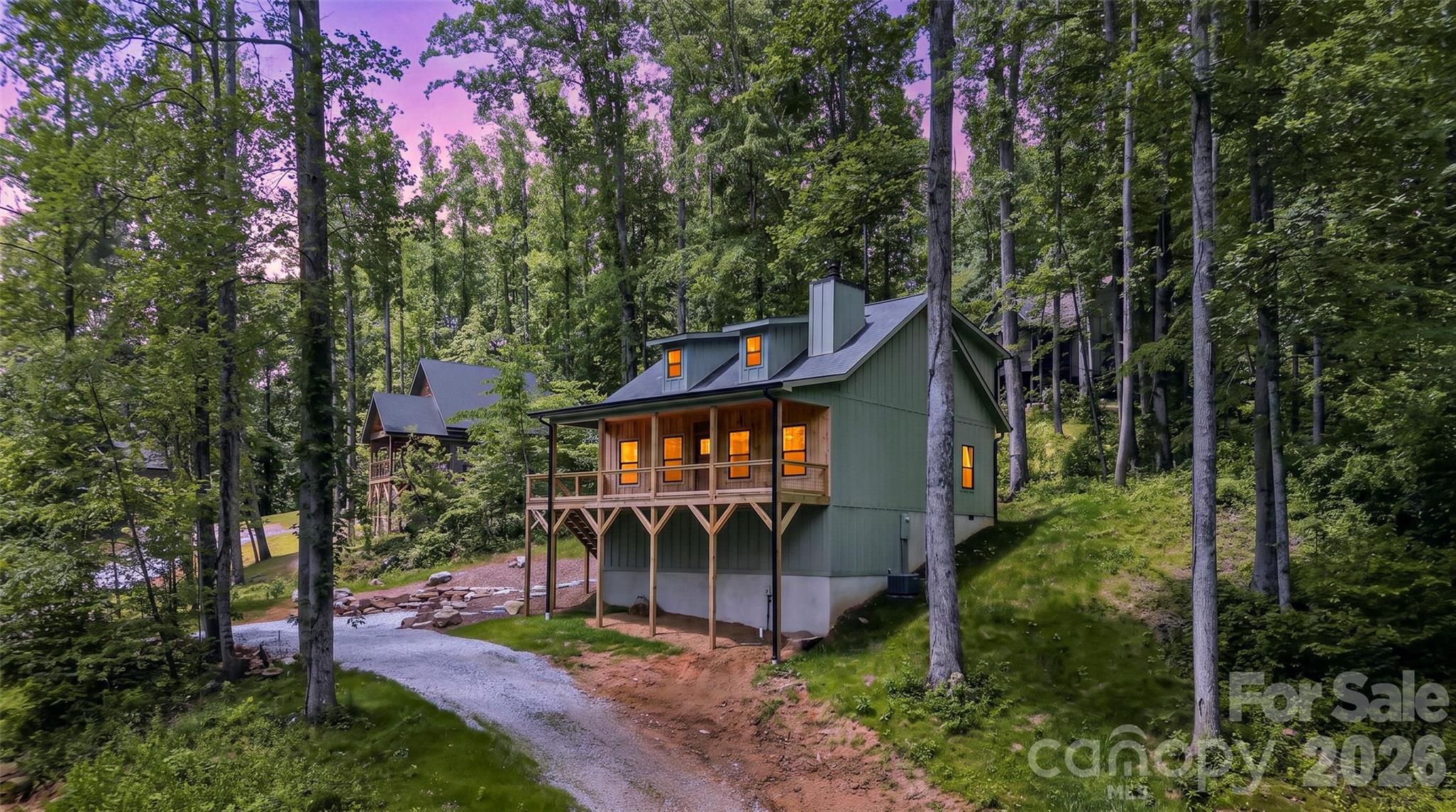 511 Blue Ridge Drive Property Photo 1
