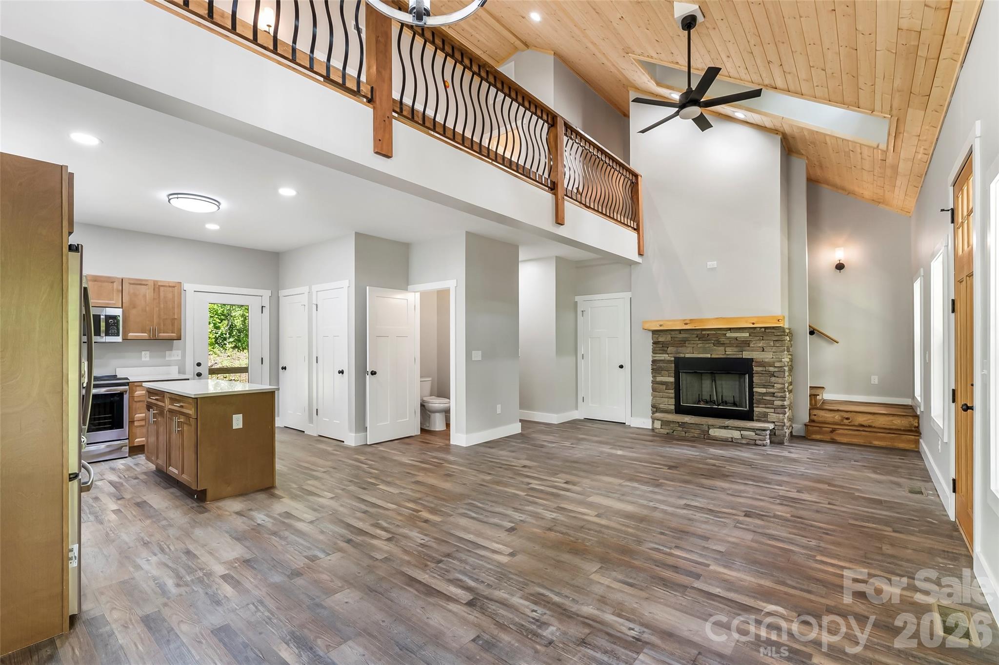 511 Blue Ridge Drive Property Photo 10