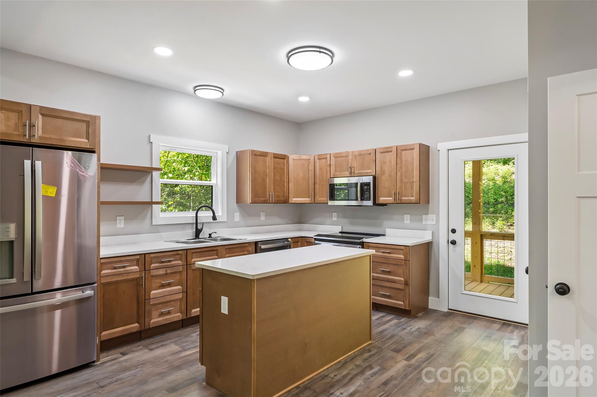 511 Blue Ridge Drive Property Photo 12