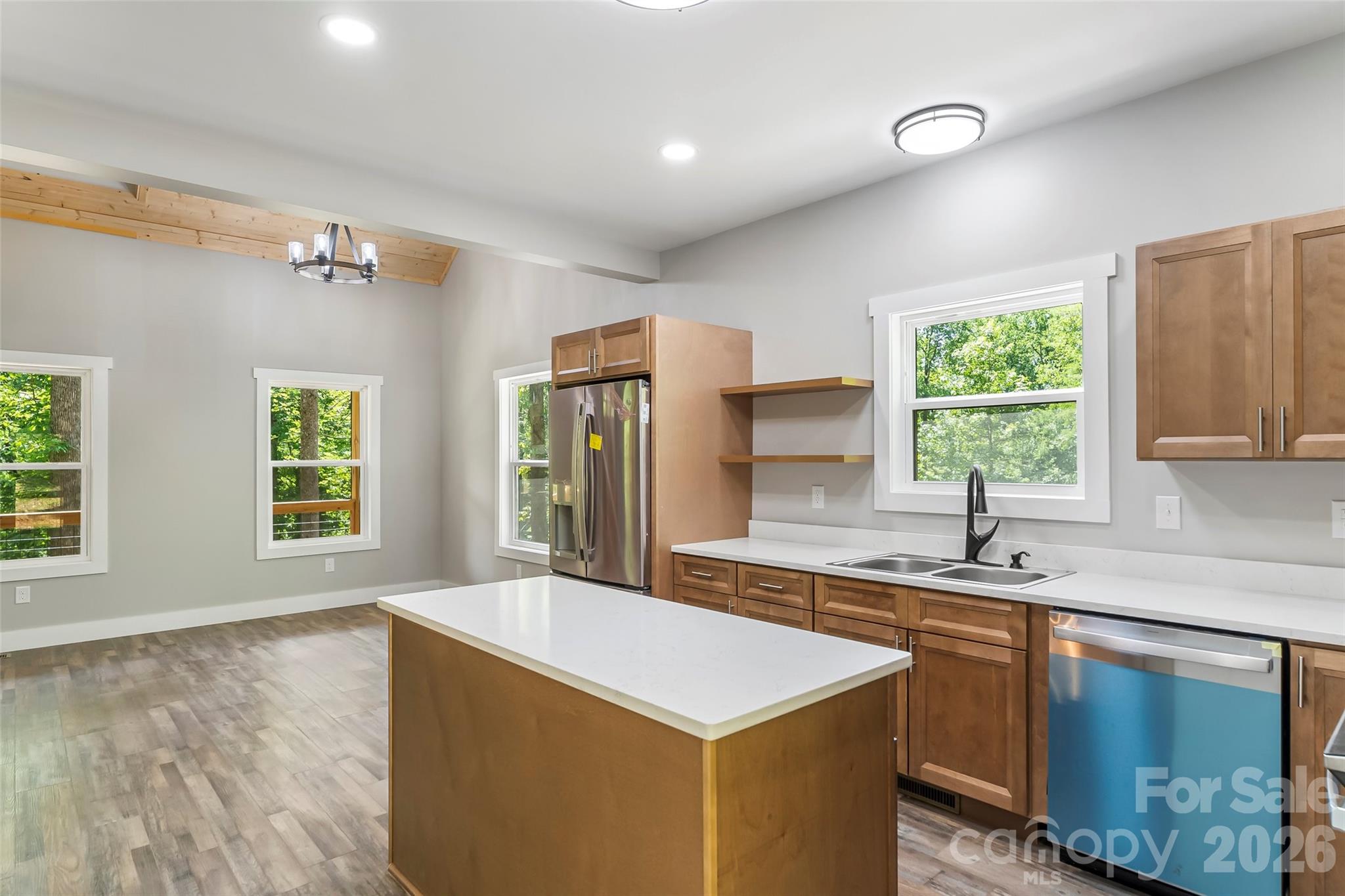 511 Blue Ridge Drive Property Photo 15