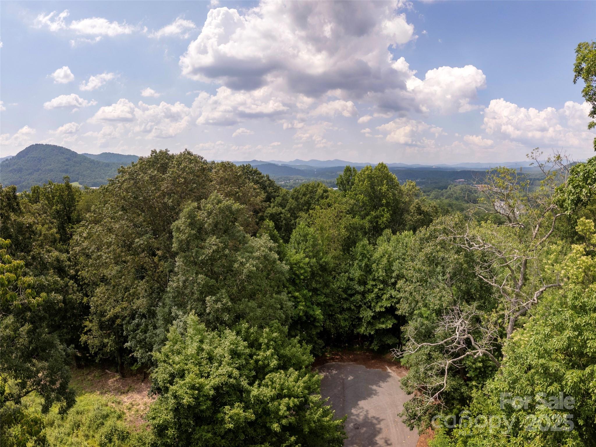 61 Arabella Lane Property Photo 1