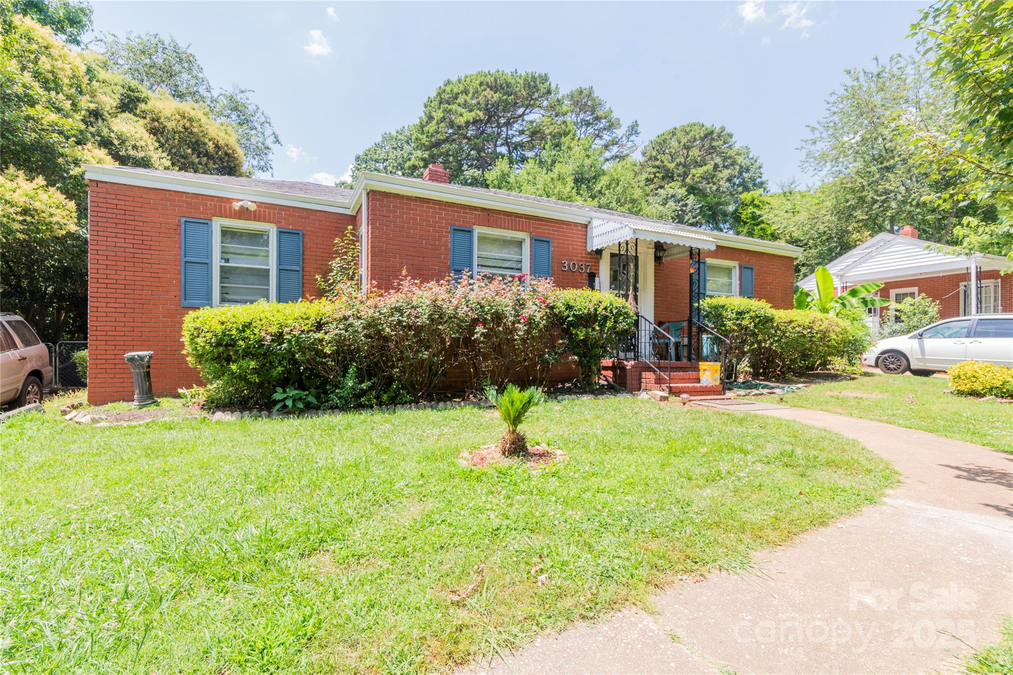 3037 Marlowe Avenue Property Photo 1