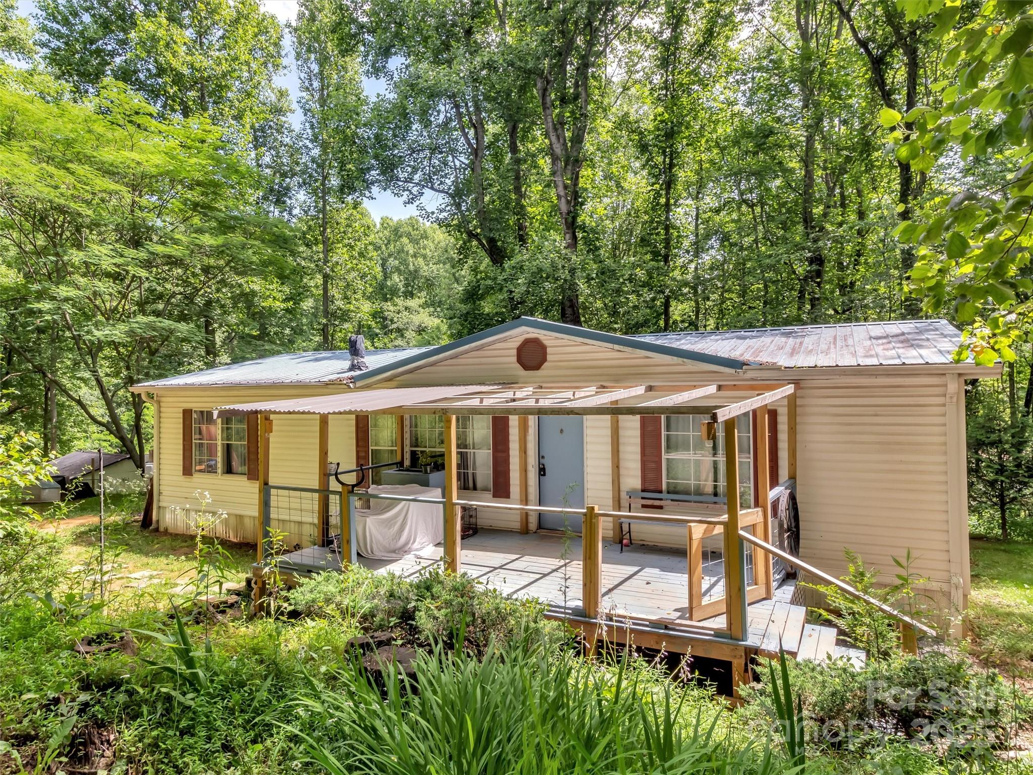 207 Norris Road