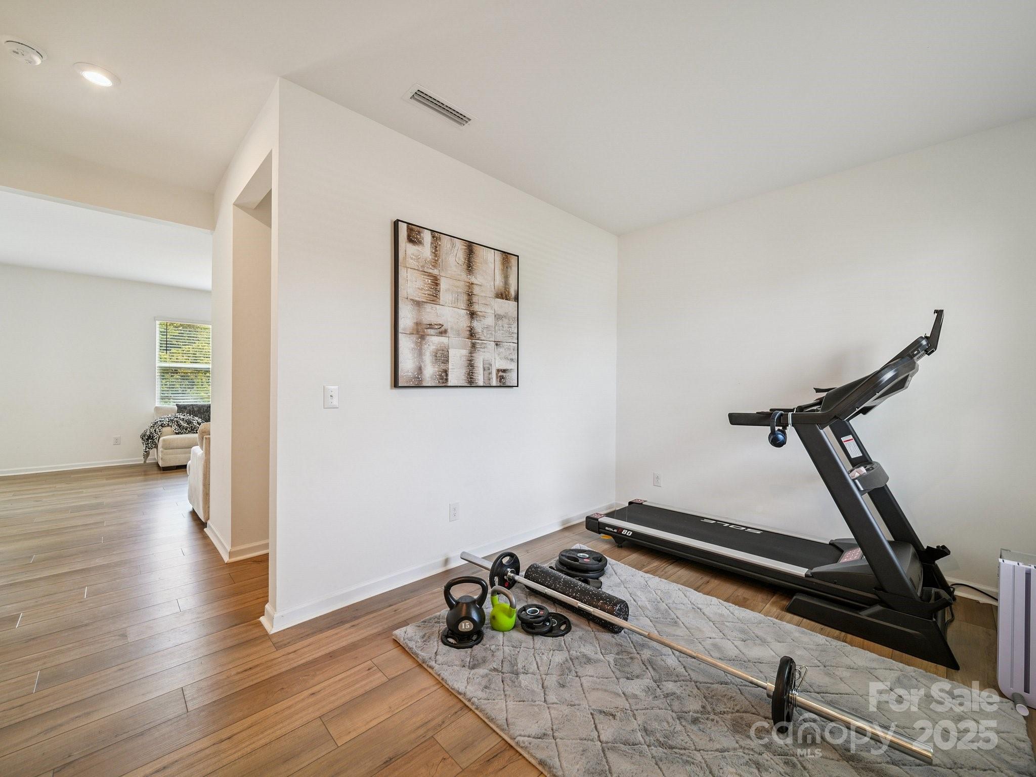 3077 Light Ridge Court Property Photo 12
