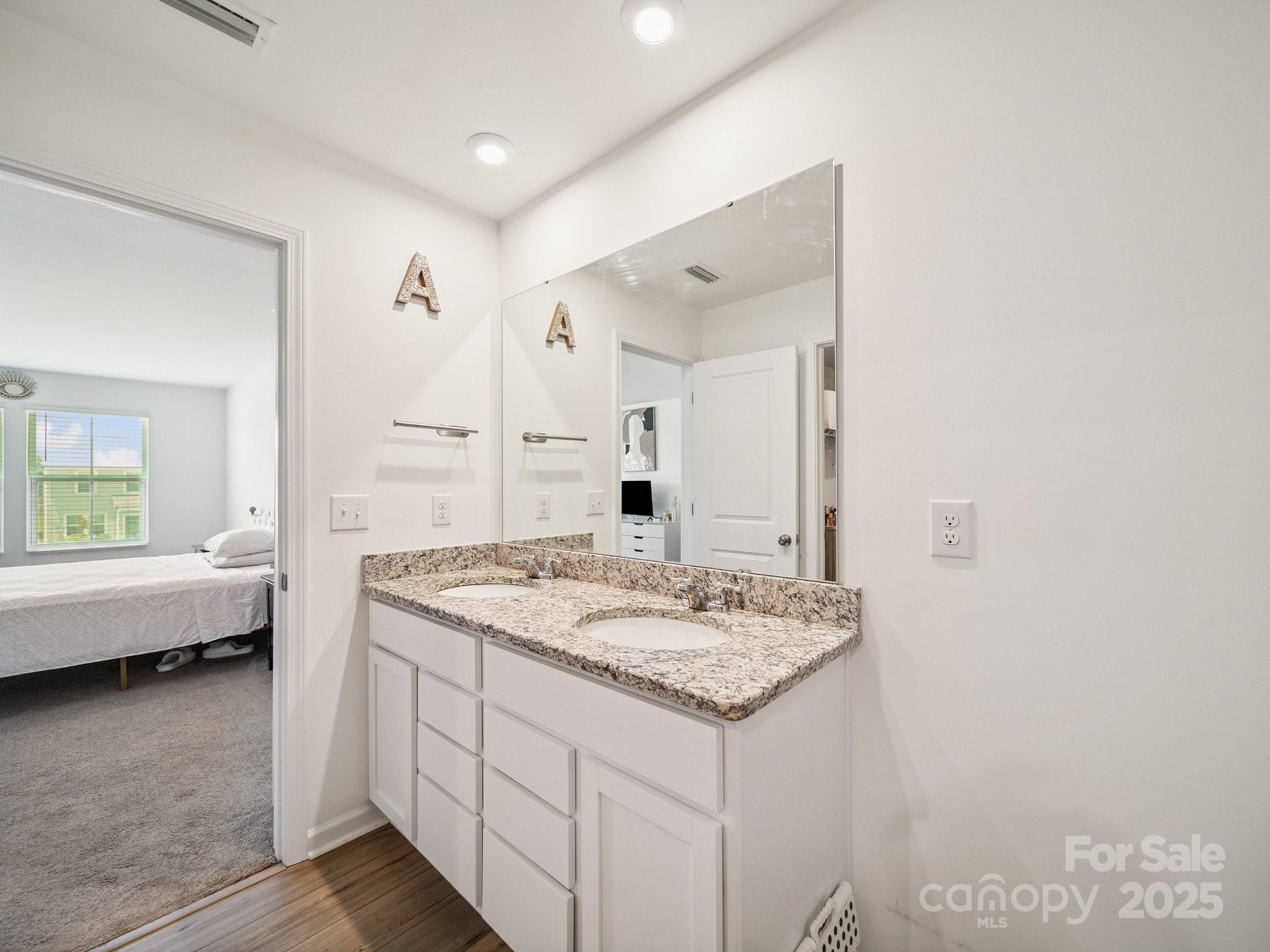 3077 Light Ridge Court Property Photo 19