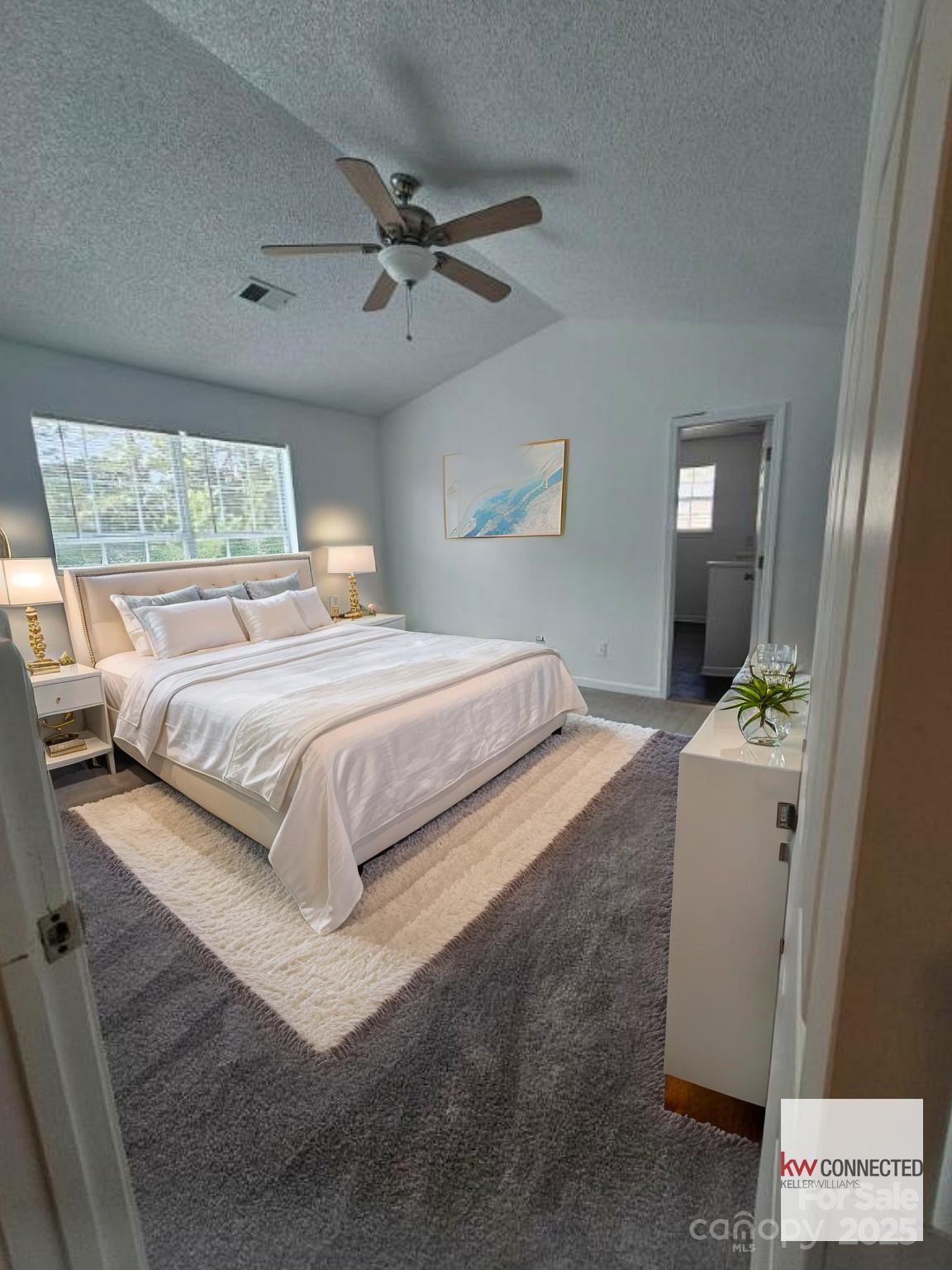 11 Long Glen Court 113 Property Photo 5