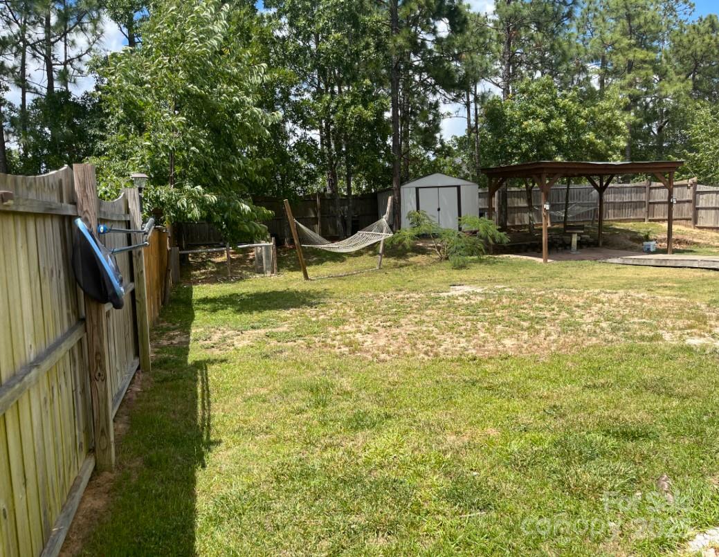 11 Long Glen Court 113 Property Photo 22