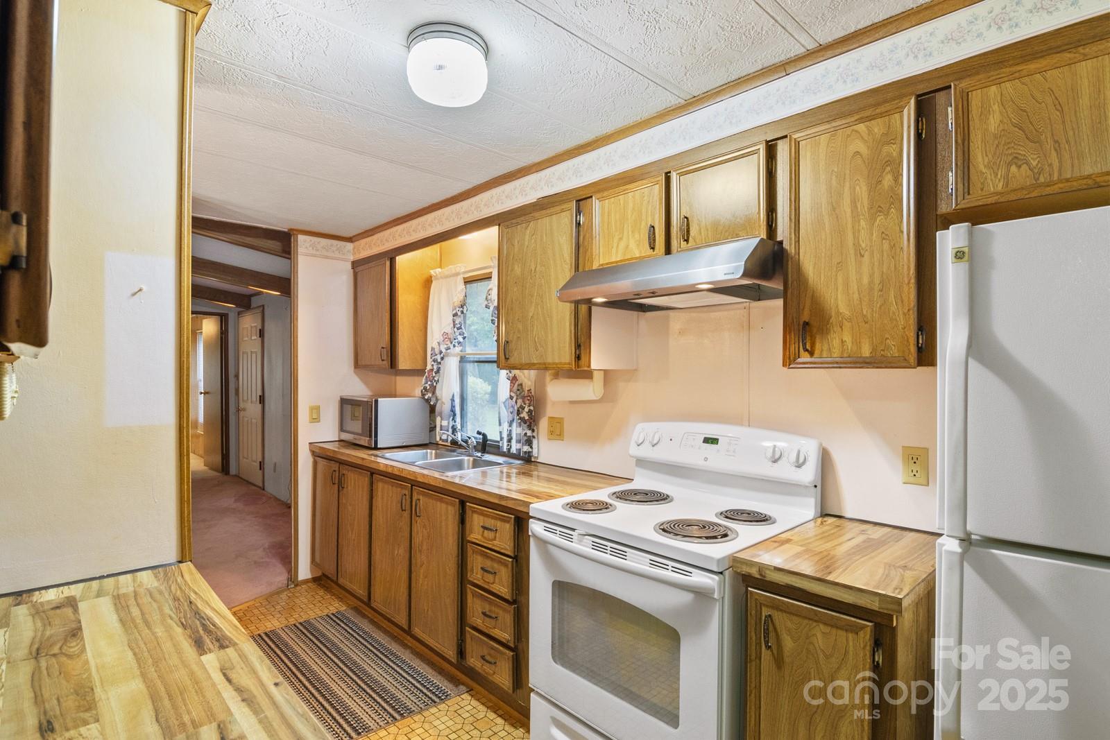 1815 Trinity Church Road Property Photo 9