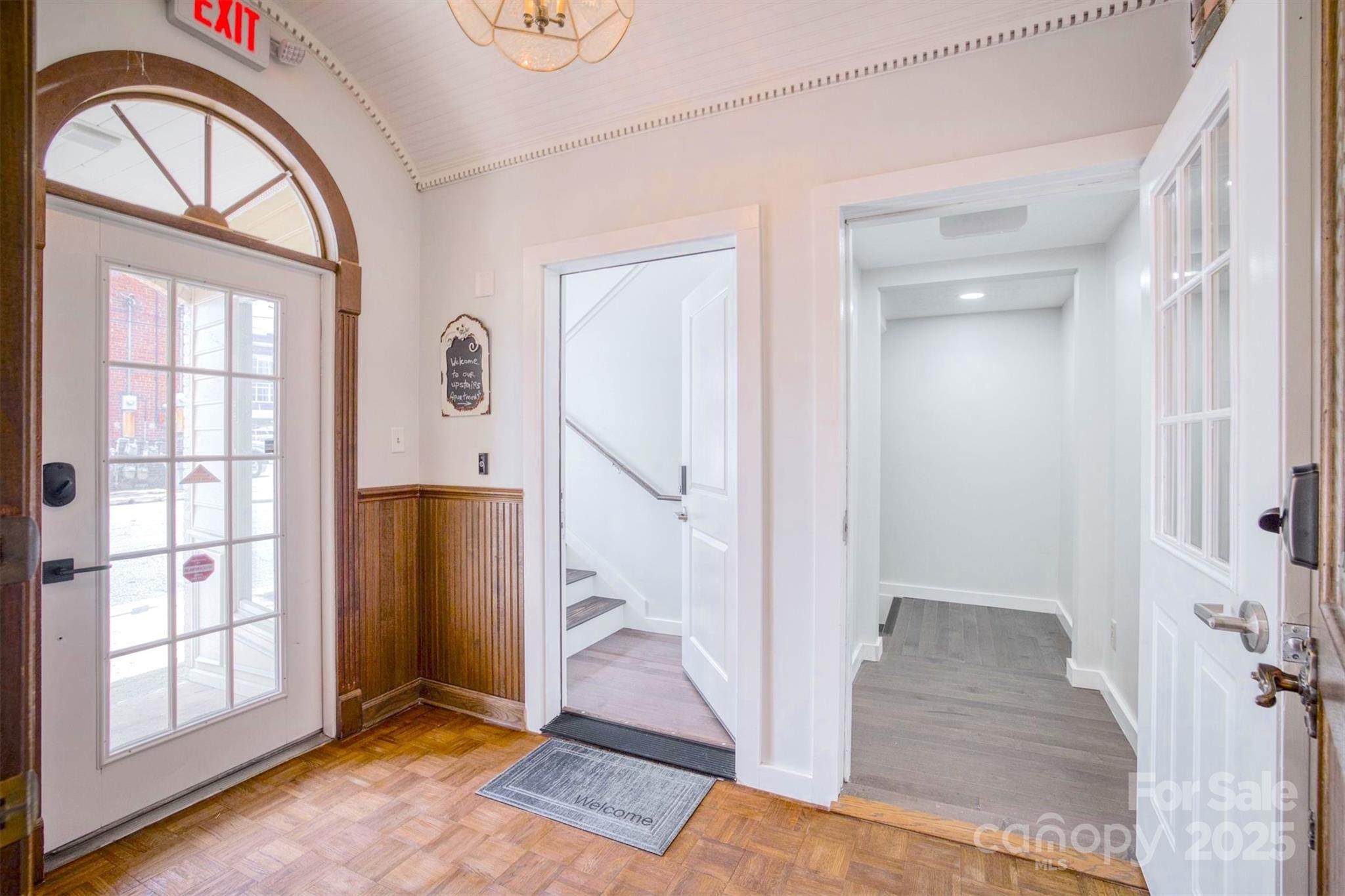 118 Mulberry Street Property Photo 9