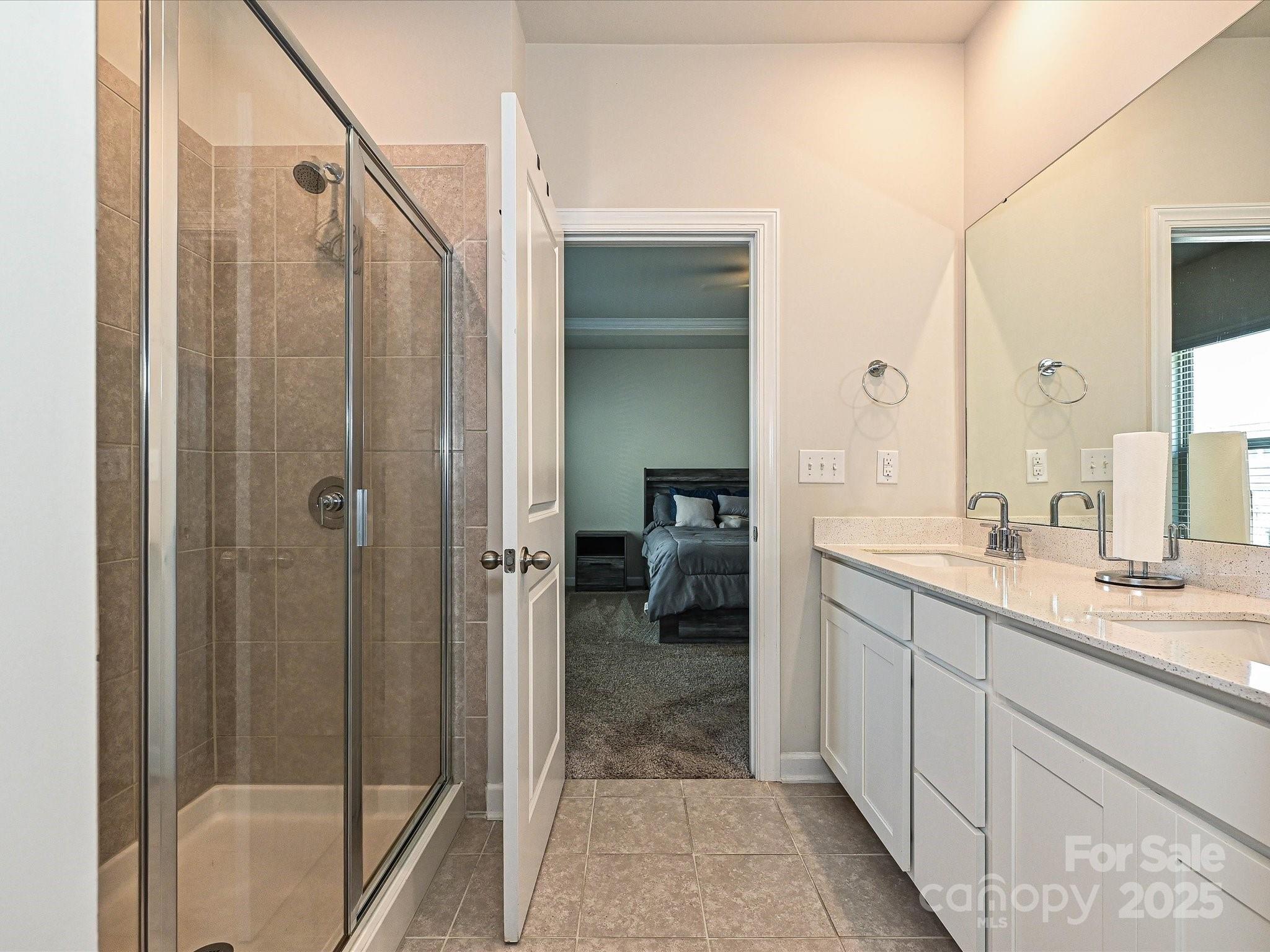 11807 Midnight Way Property Photo 16